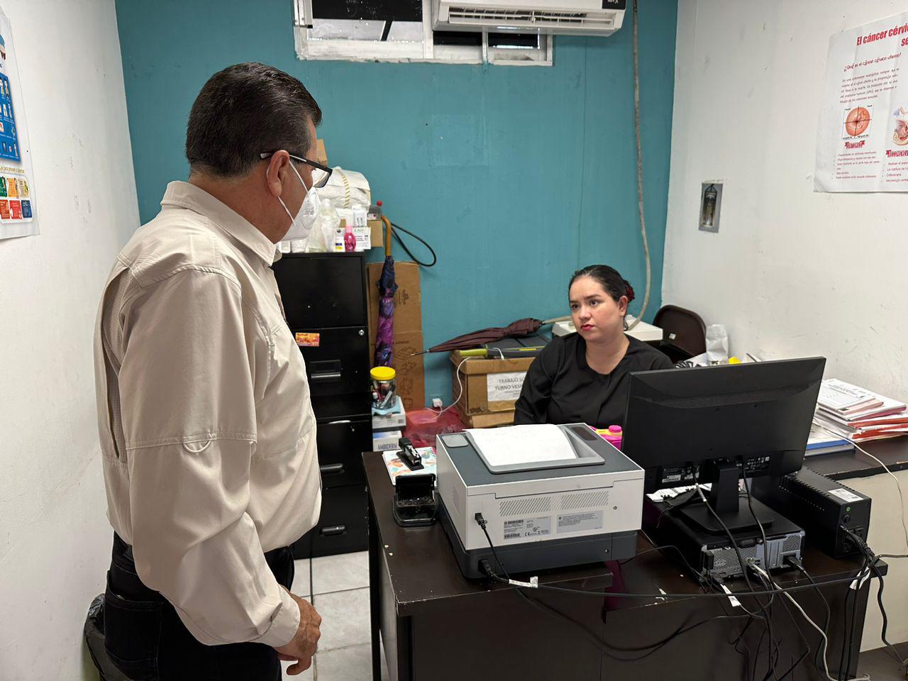 $!Recorre Alcalde de Mazatlán instalaciones del hospitalito