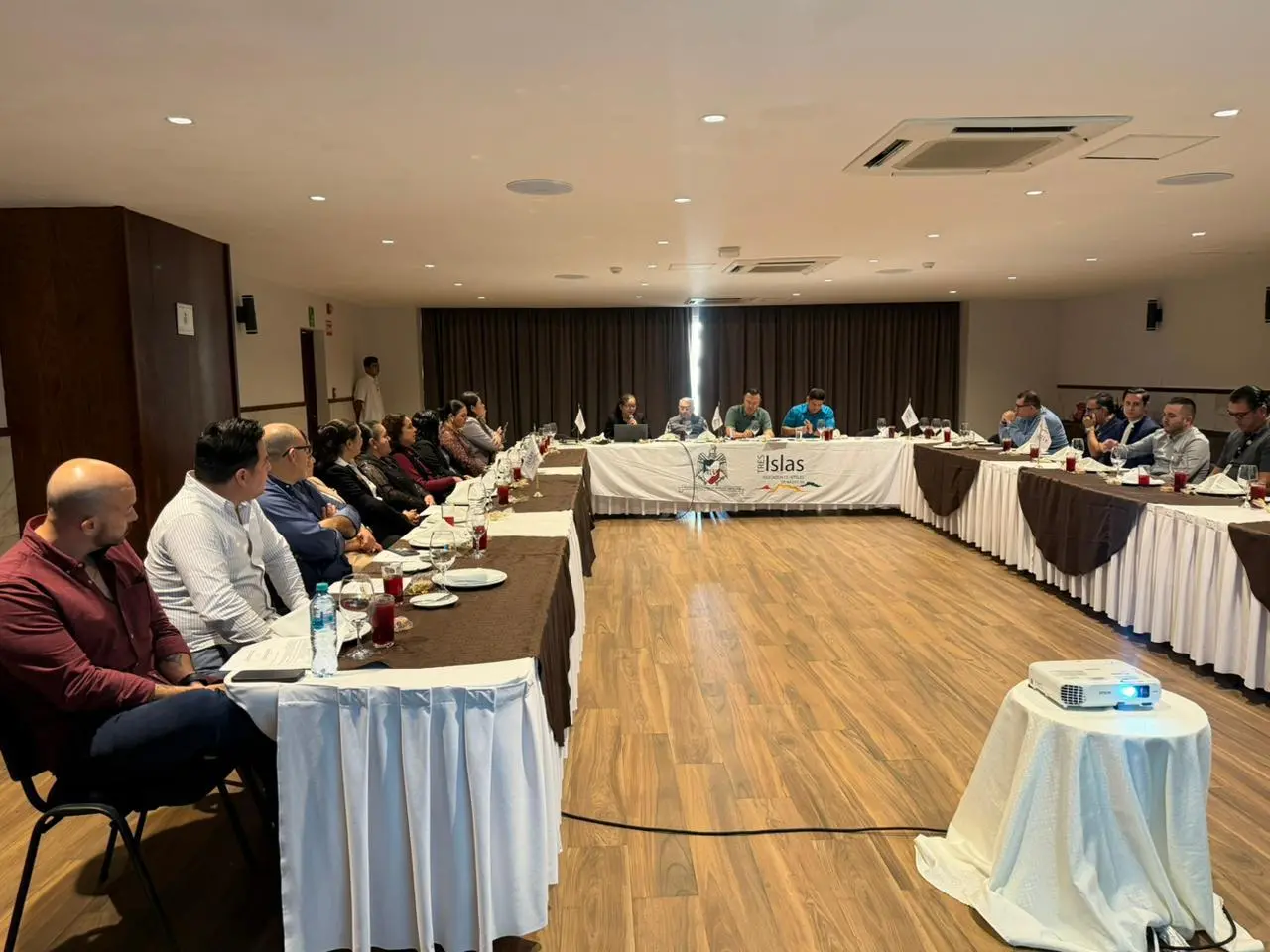 $!Ratifican a José Ramón Manguart Sánchez como dirigente hotelero