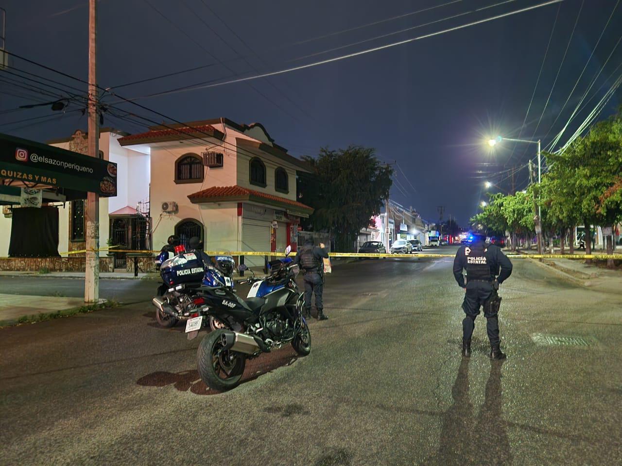 $!Incendian vivienda y dejan explosivos caseros en el fraccionamiento Canaco, en Culiacán; van siete ataques