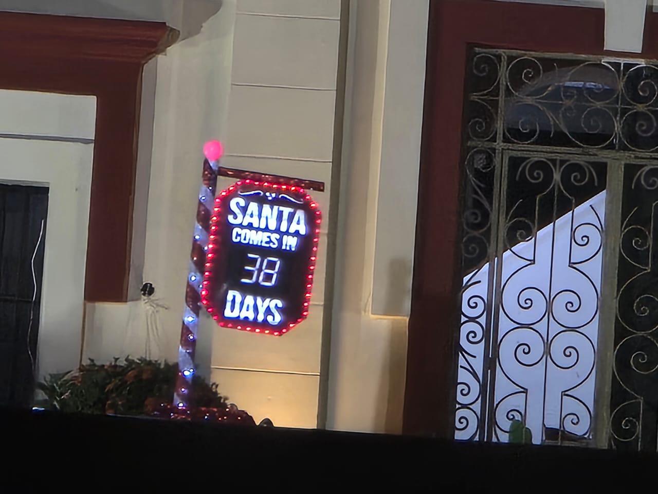 $!En Rosario, autoridades inician la decoración navideña