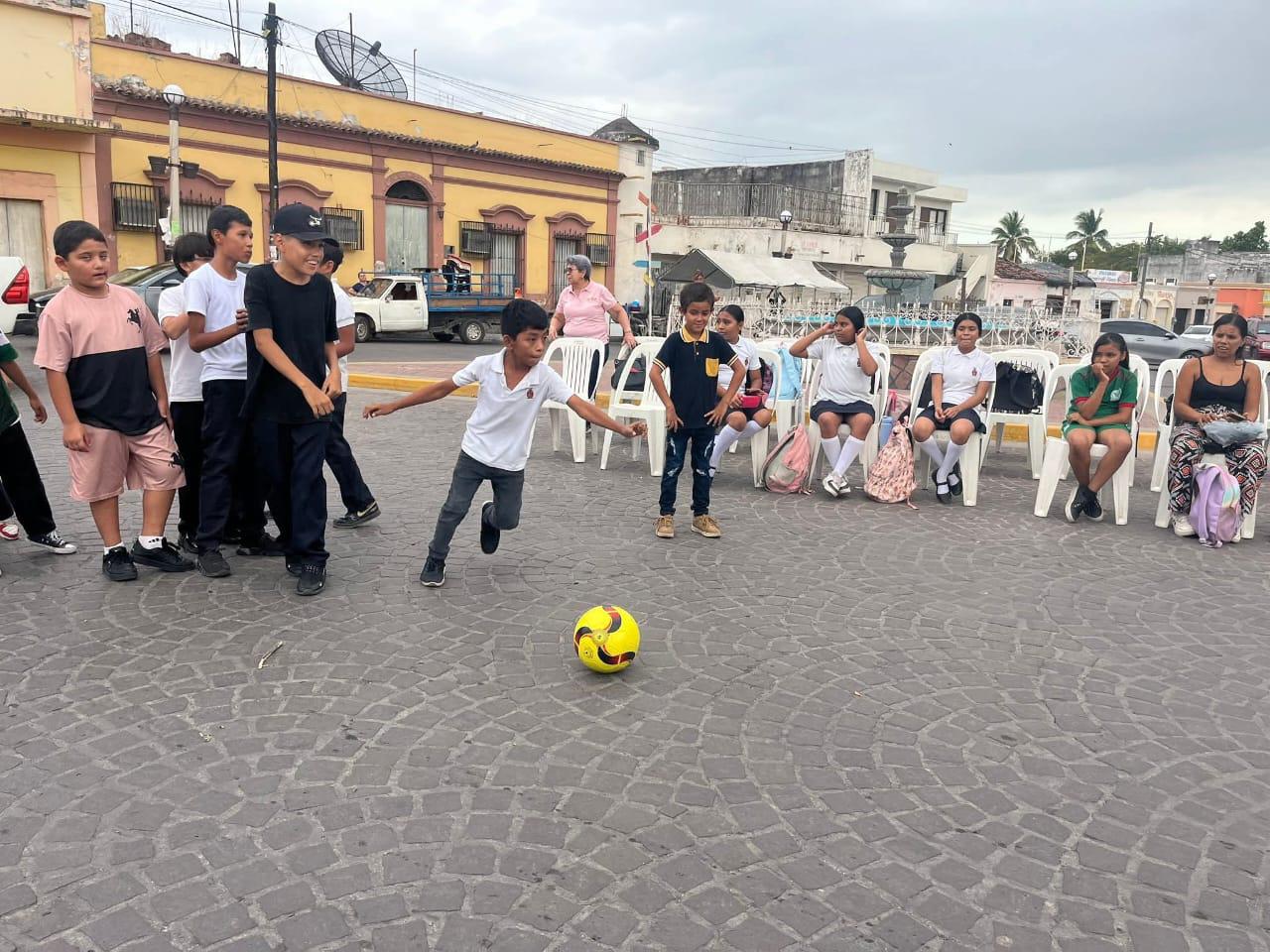 $!DIF Rosario realiza jornada para crear conciencia contra el trabajo infantil