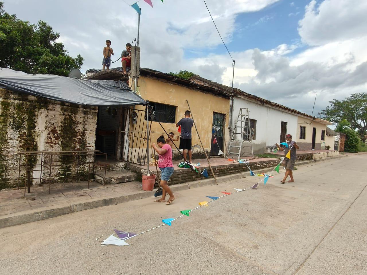 $!Familias visten de fiesta a la sindicatura de Cacalotán para celebrar a la Virgen de Loreto