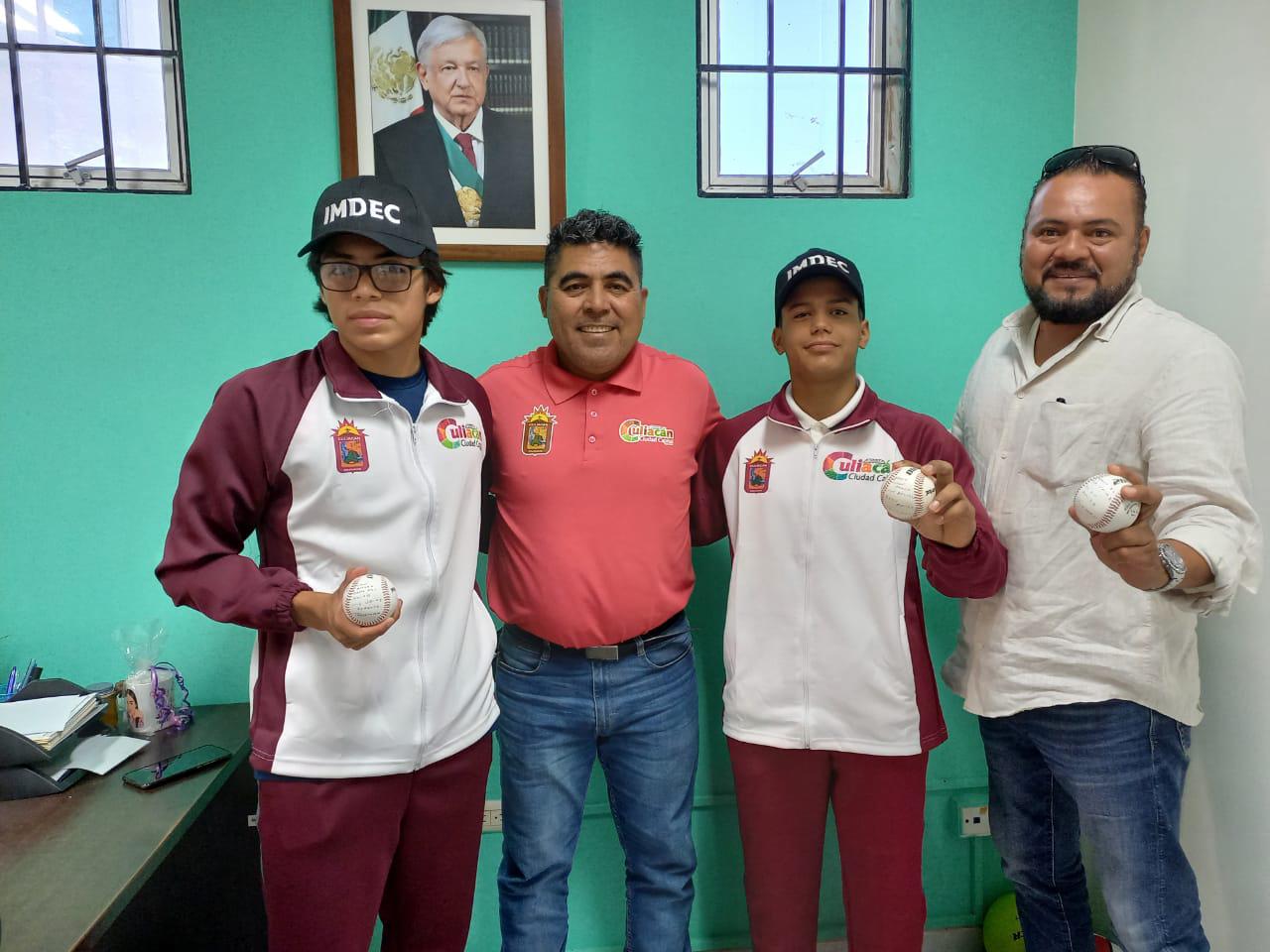 $!Aarón Ibarra y Luis Urías, medallistas culiacanenses en Nacionales Conade, visitan el Imdec