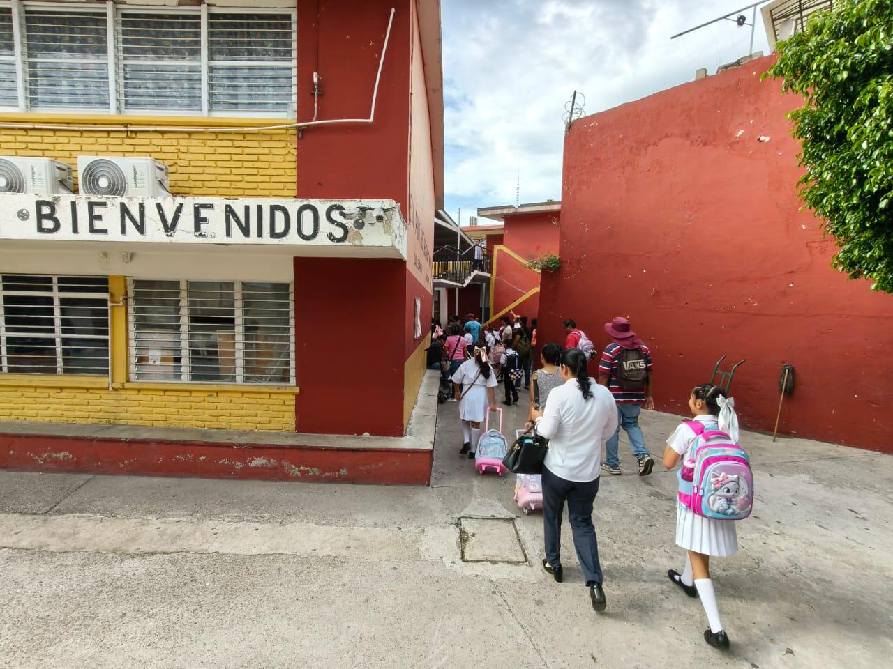 $!Planteles de Rosario reportan concurrido inicio de ciclo escolar