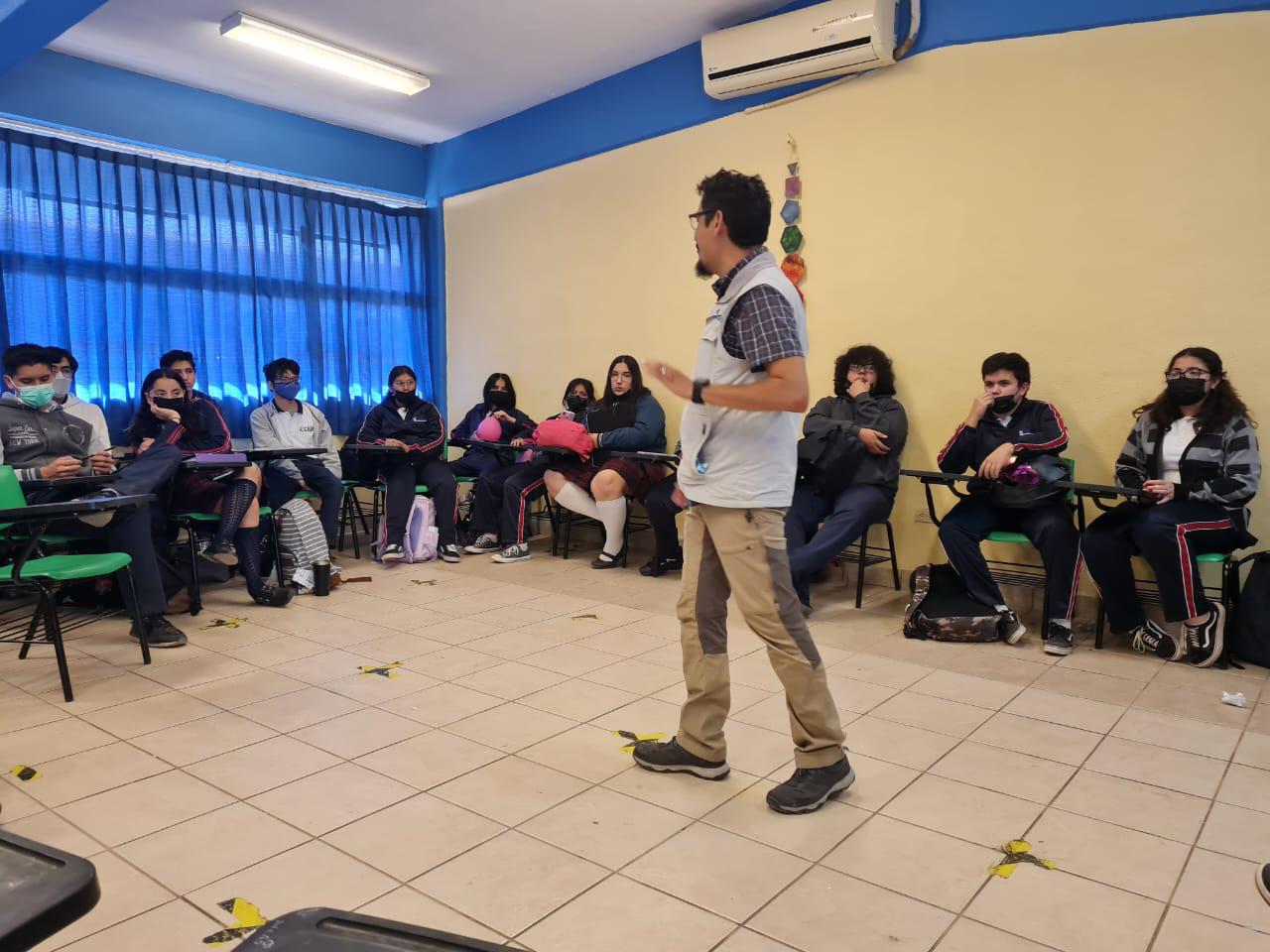 $!Taller educativo de Ciceana con estudiantes del Centro Regional de Educación Normal, en Loreto.