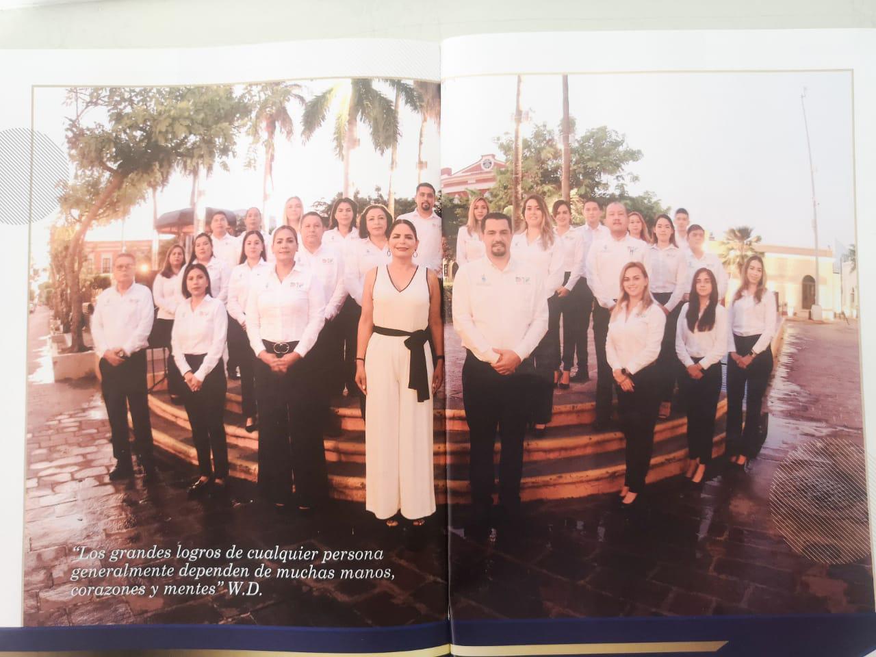 $!Y el informe también, dedica doble plana a su equipo de trabajo.