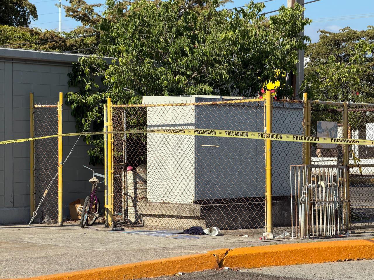 $!Muere hombre tras recibir descarga eléctrica, en Mazatlán