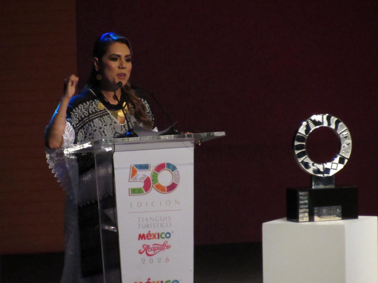 $!Cierra Acapulco edición 50 y entrega la estafeta a Puebla para el Tianguis Turístico 2027