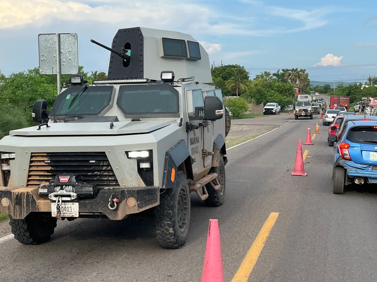 $!Dos muertos y un detenido tras presunto enfrentamiento entre civiles y la Marina en Alcoyonqui, Culiacán