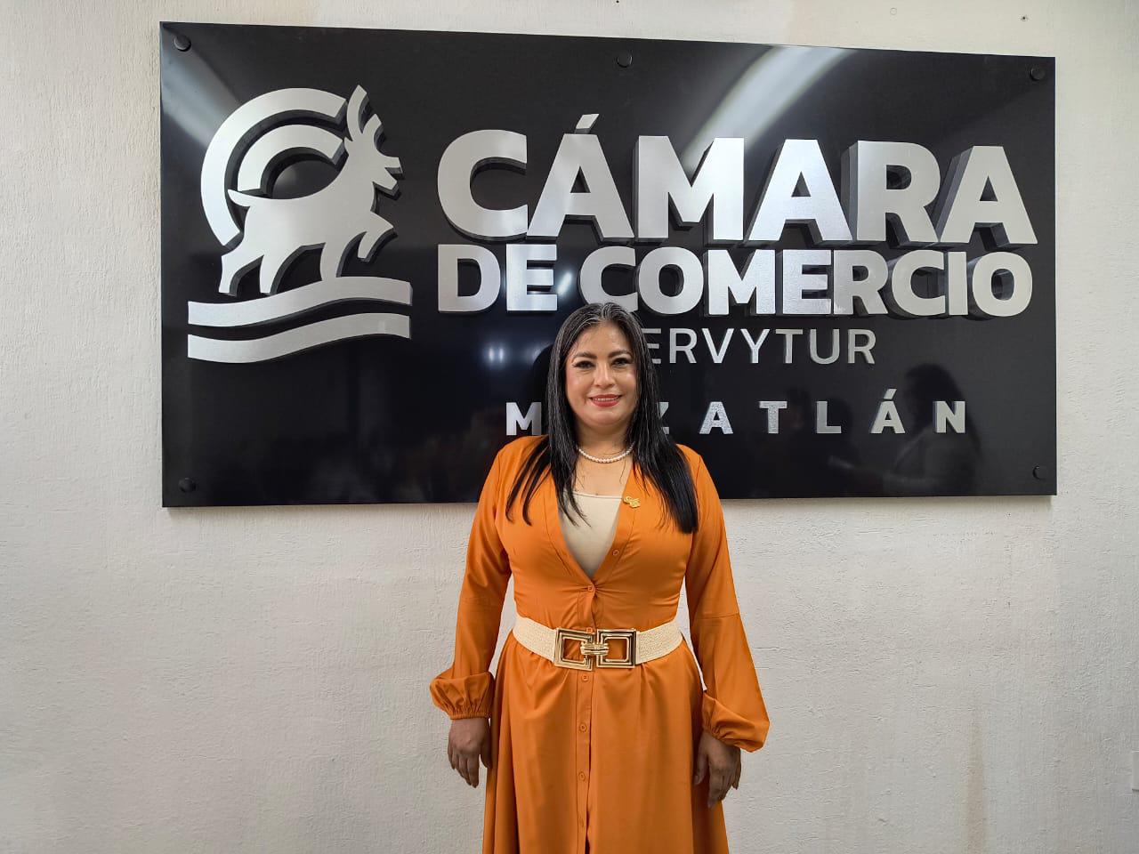 $!Ratifican a Francisca Cázarez como presidenta de Canaco Mazatlán