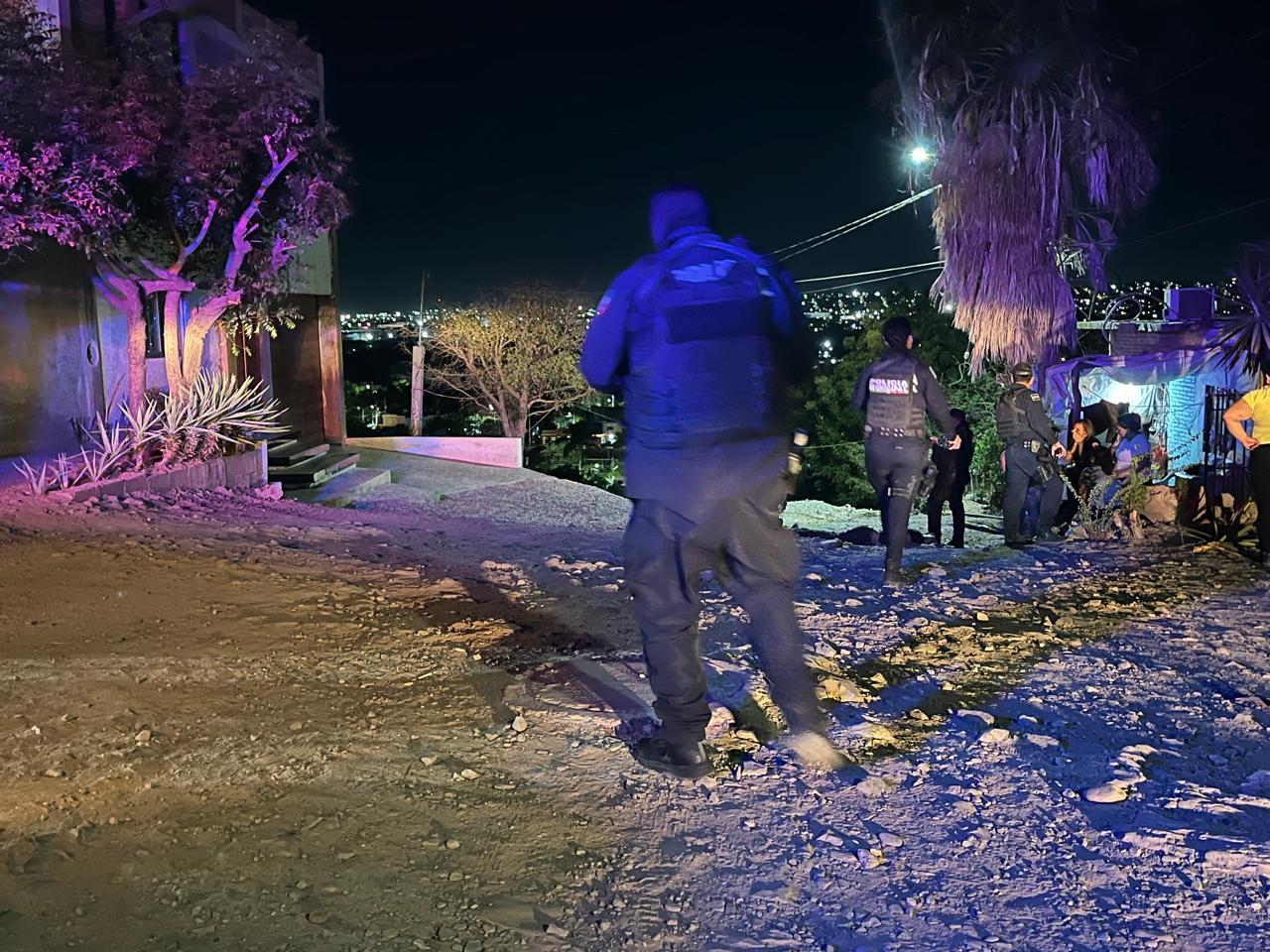 $!Asesinan a Ernesto Antonio a balazos en la colonia Renato Vega Amador, en Culiacán