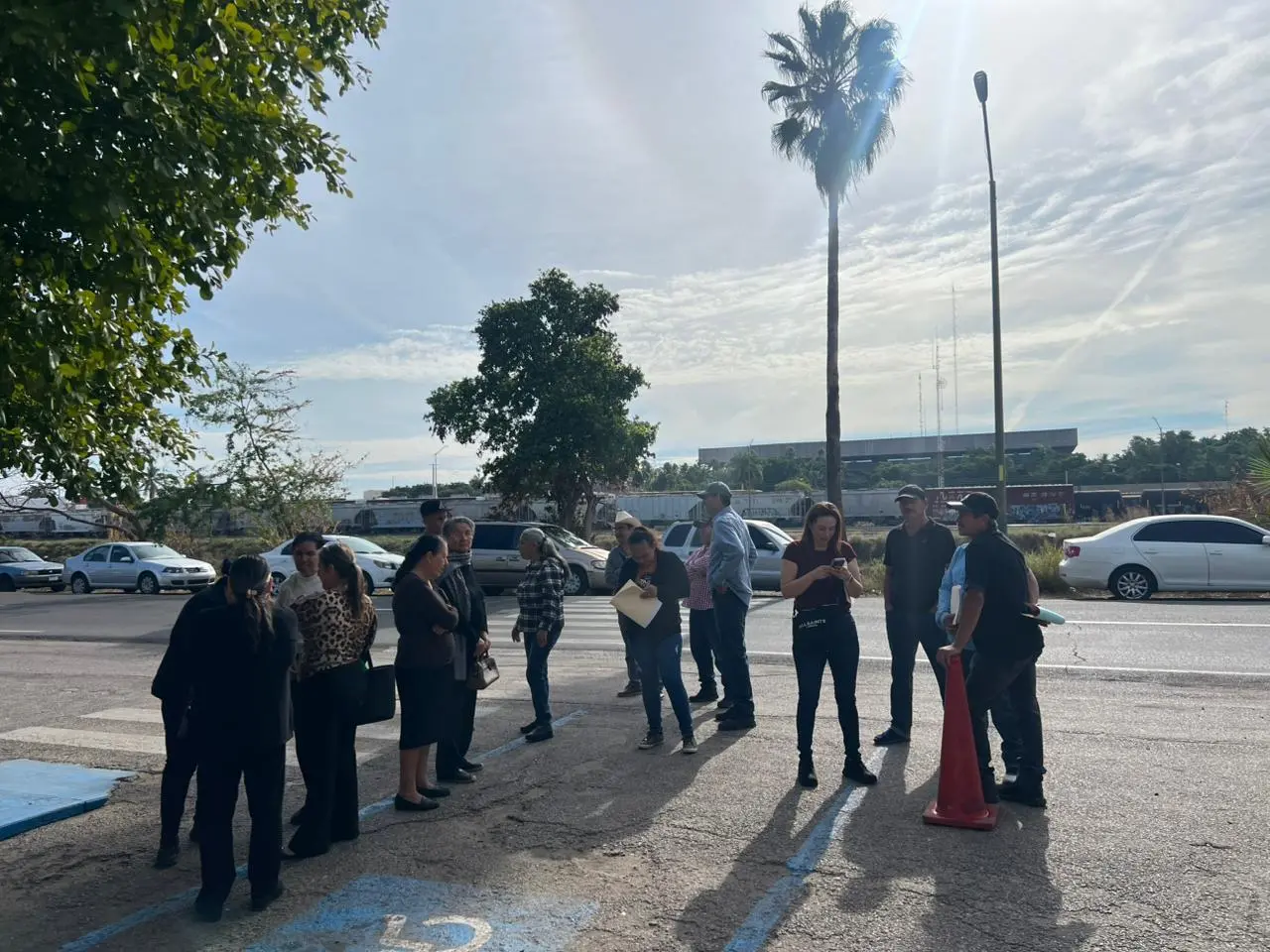 $!Productores se manifiestan por despidos de técnicos del programa Sembrando Vida en Sinaloa