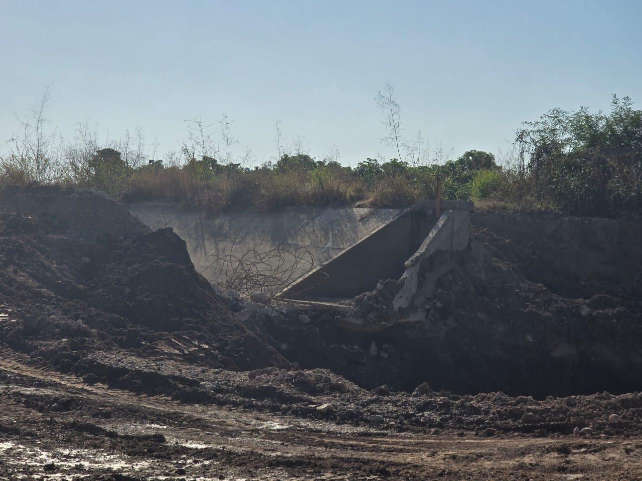 $!Difícil determinar cuando concluirá reparación de canal dañado de la Presa Santa María de Rosario: Módulo de Riego