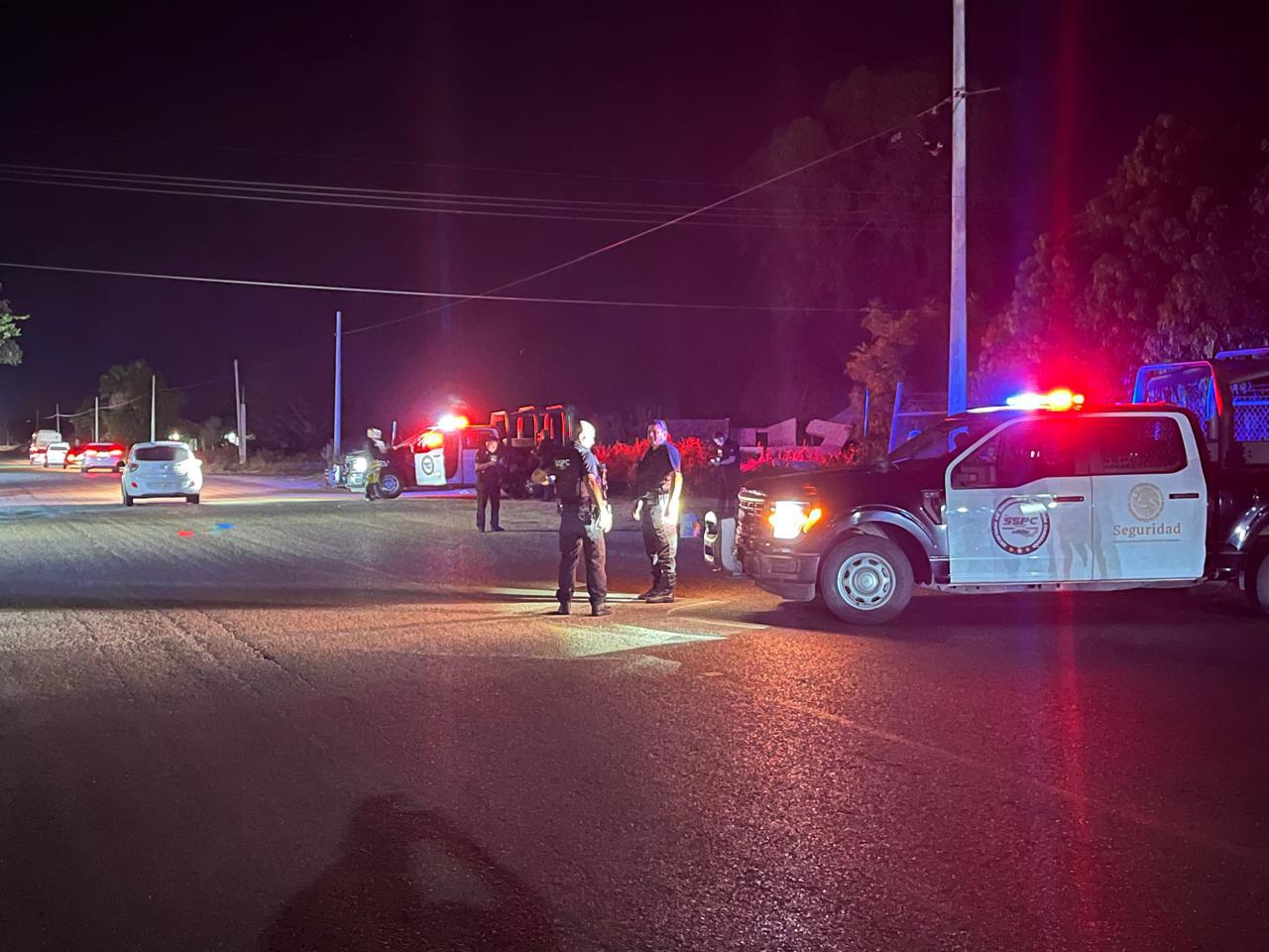 $!Hallan a hombre asesinado con mensaje en La Higuerita, al norte de Culiacán