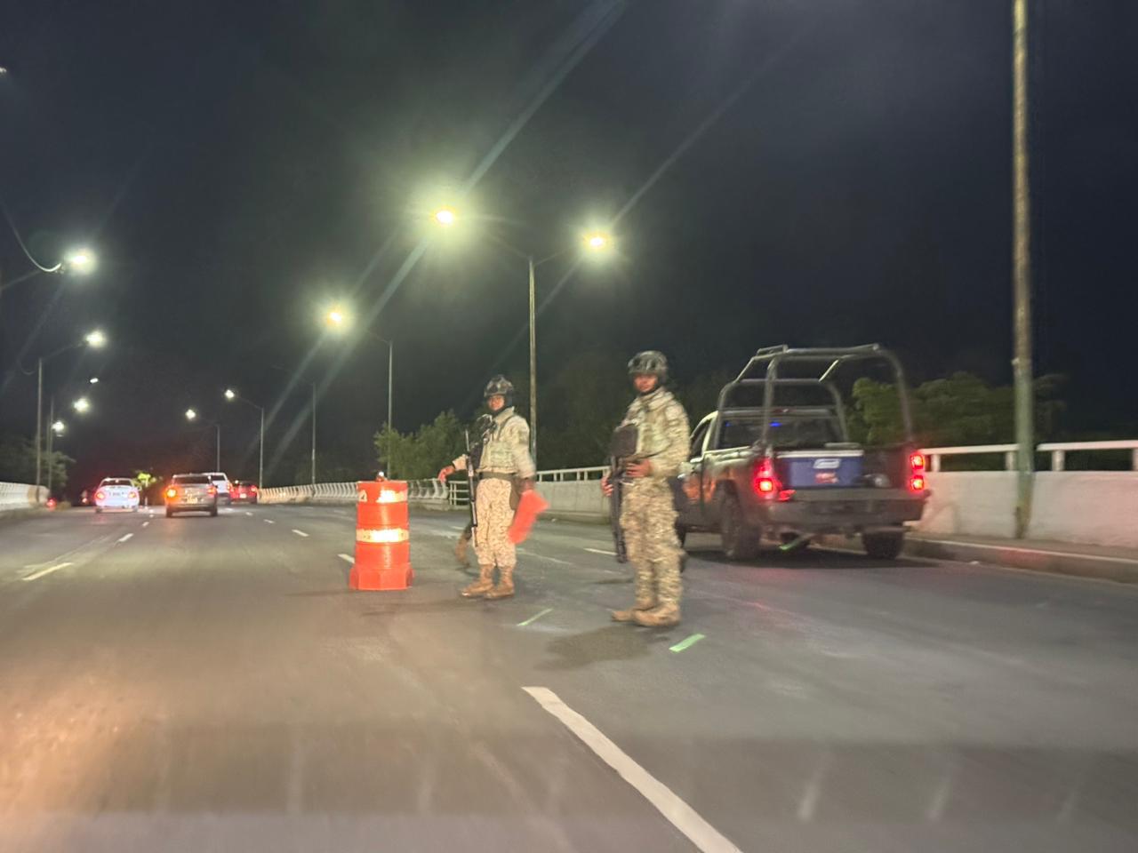 $!Fuerte despliegue del Ejército y Guardia Nacional por robo de vehículo en Culiacán