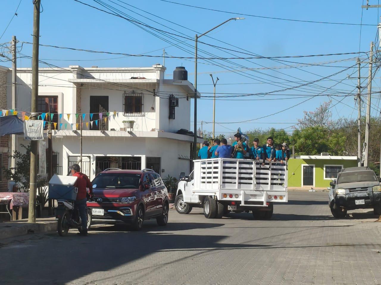 $!Con Las Mañanitas al amanecer, celebran a las madres en El Rosario