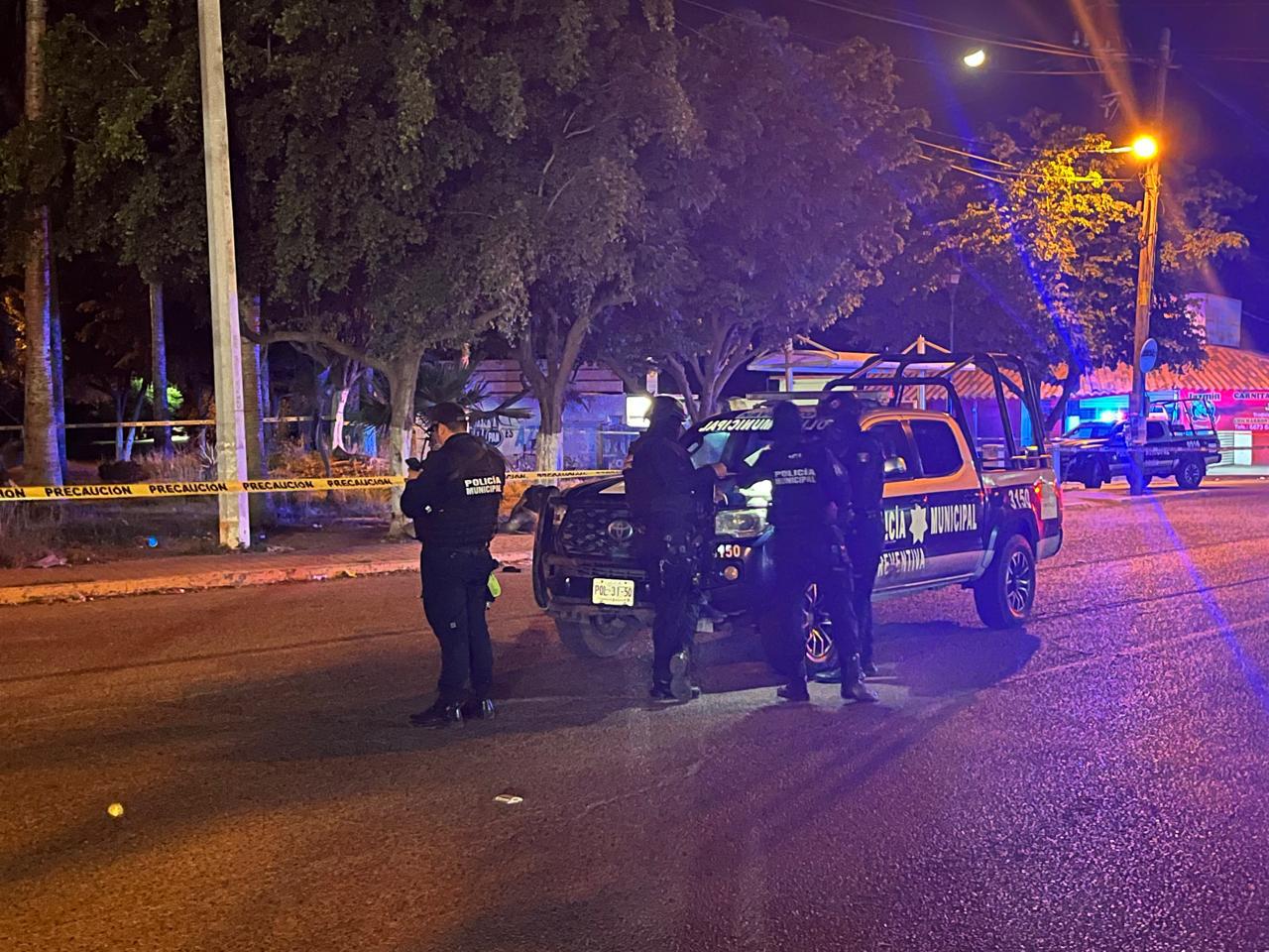 $!Pareja es hallada asesinada a balazos en la carretera Culiacán-Navolato