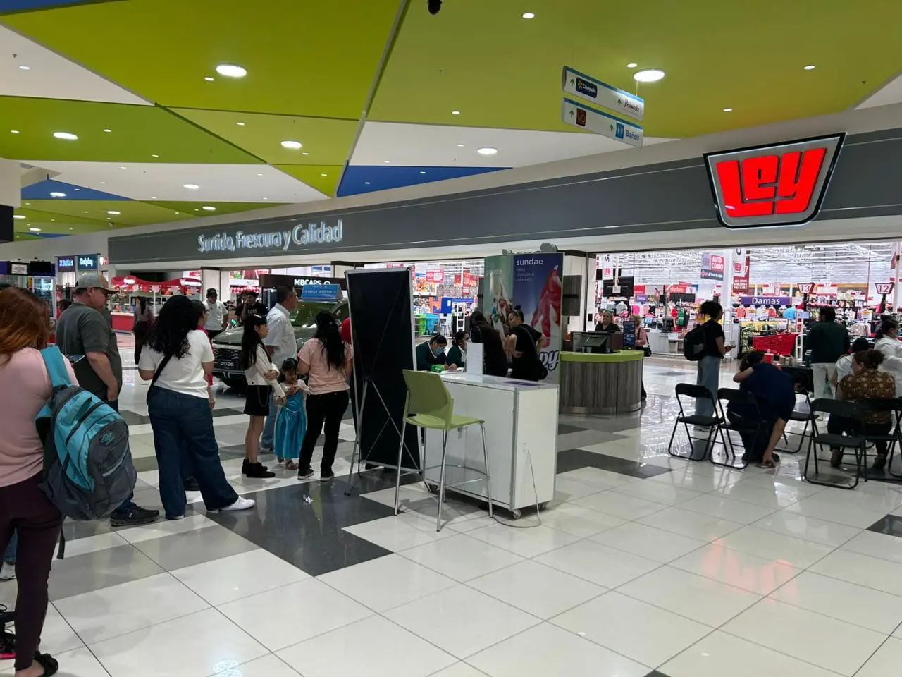 $!Segundo día de macrocentros refuerza protección contra el sarampión en Sinaloa