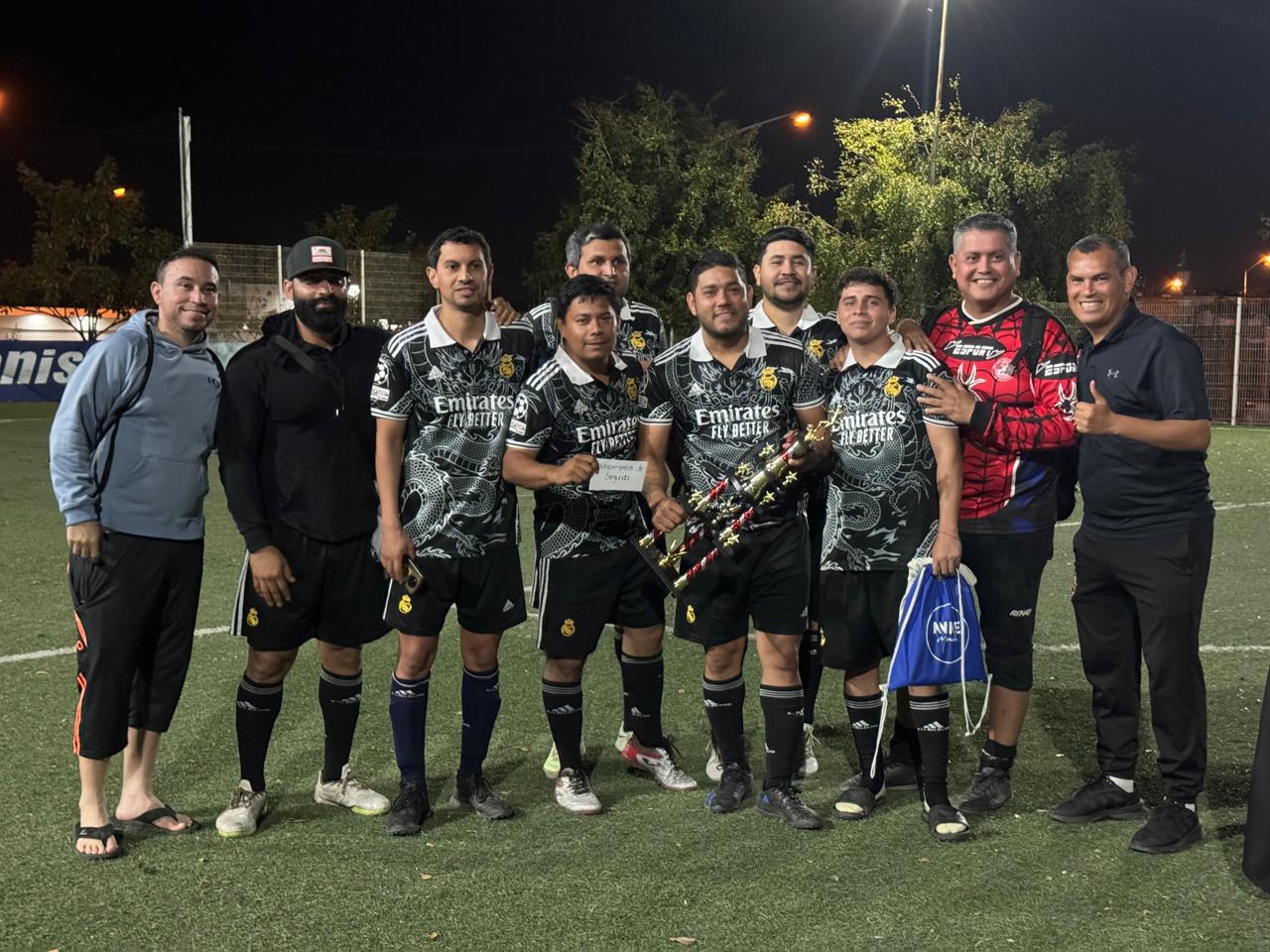 $!Se coronan Federales y Carnitas El Compadre, en el Torneo de Futbol Real Pacífico