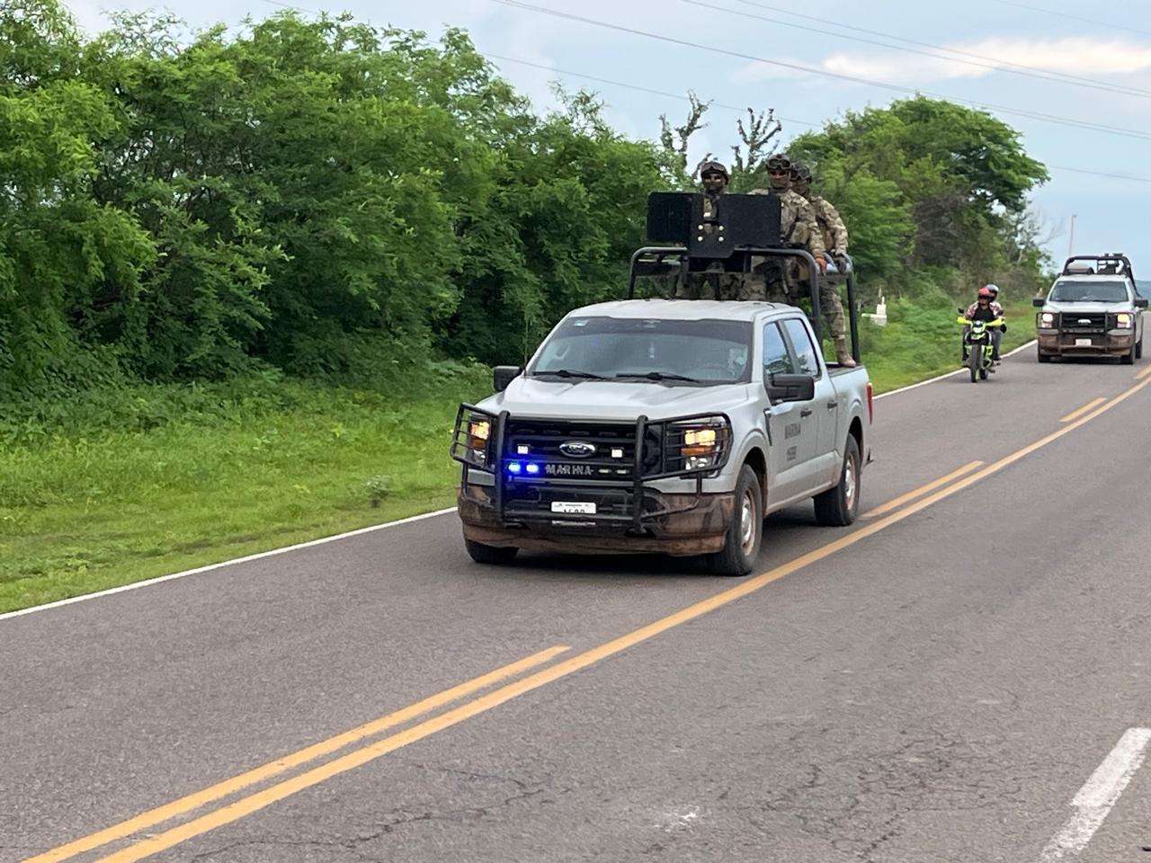 $!Dos muertos y un detenido tras presunto enfrentamiento entre civiles y la Marina en Alcoyonqui, Culiacán