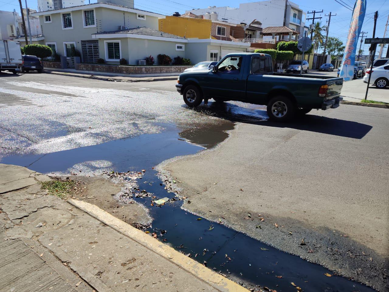 $!Mazatlán sufre por servicios públicos, expresan ingenieros civiles
