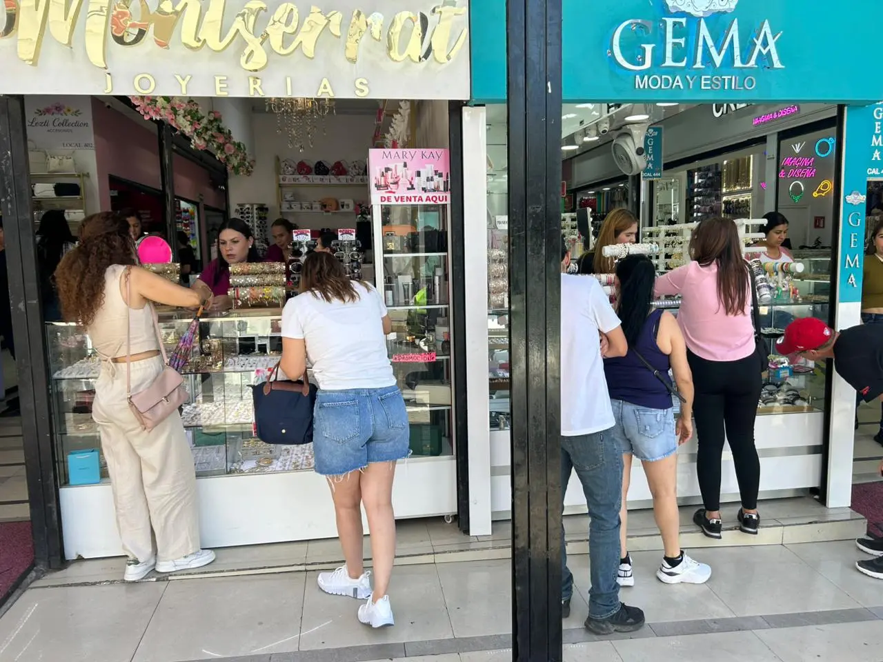 $!Ventas por 10 de mayo no alcanzan metas en Culiacán pese a repunte de consumidores