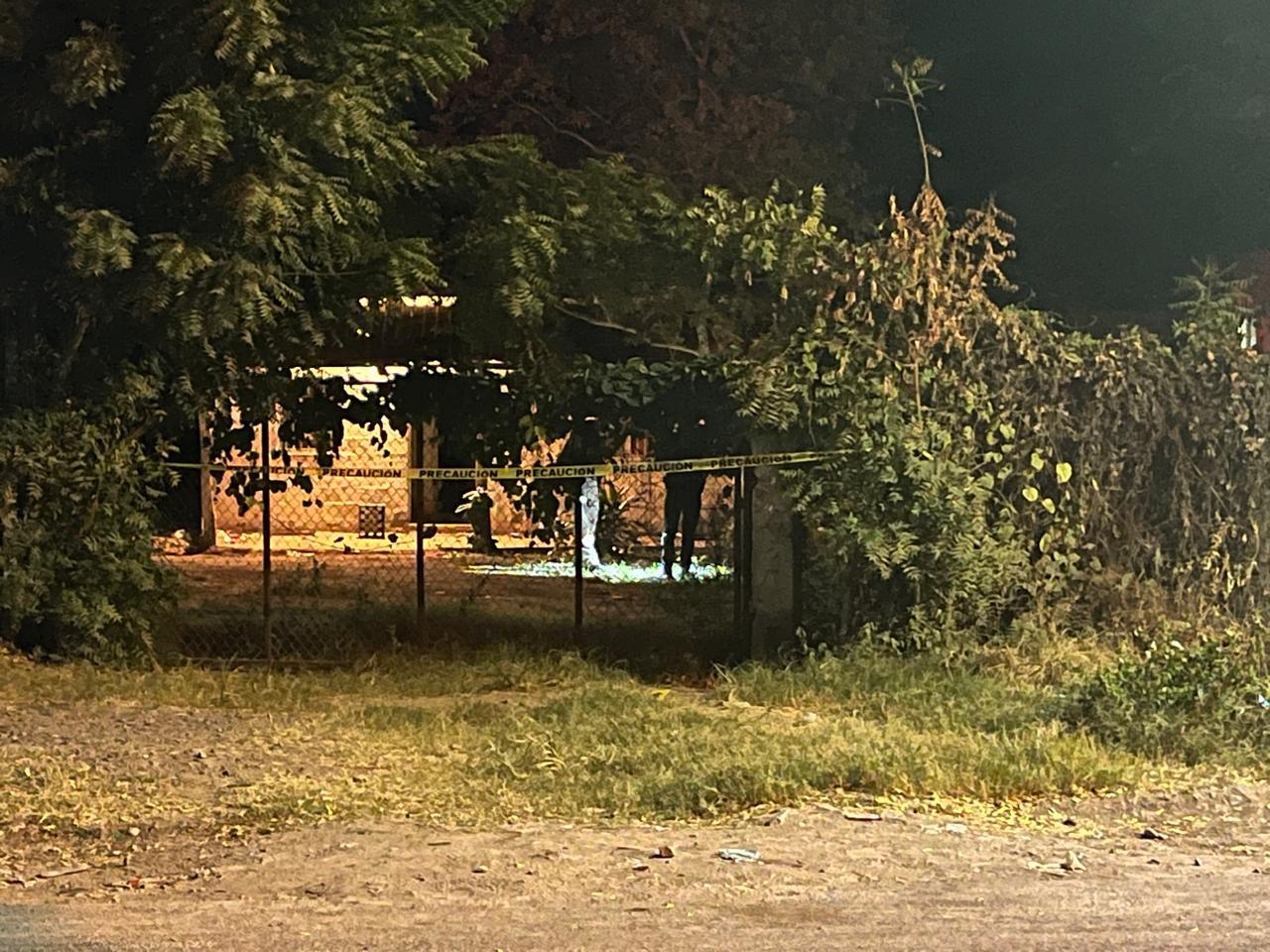 $!Asesinan a balazos a Francisco dentro de su casa en San Pedro, Navolato