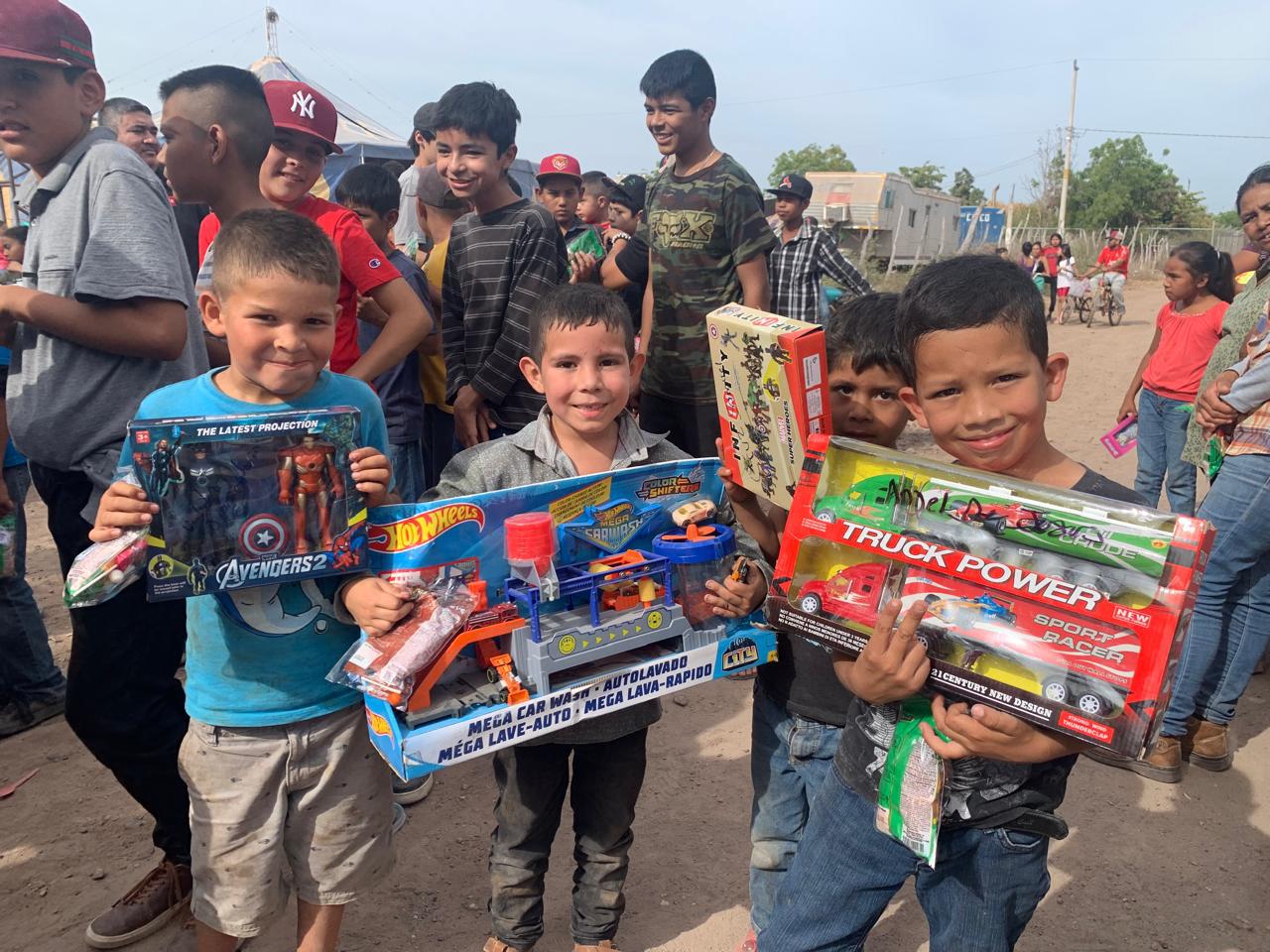 $!Niños de comunidades de Ahome, El Fuerte y Choix