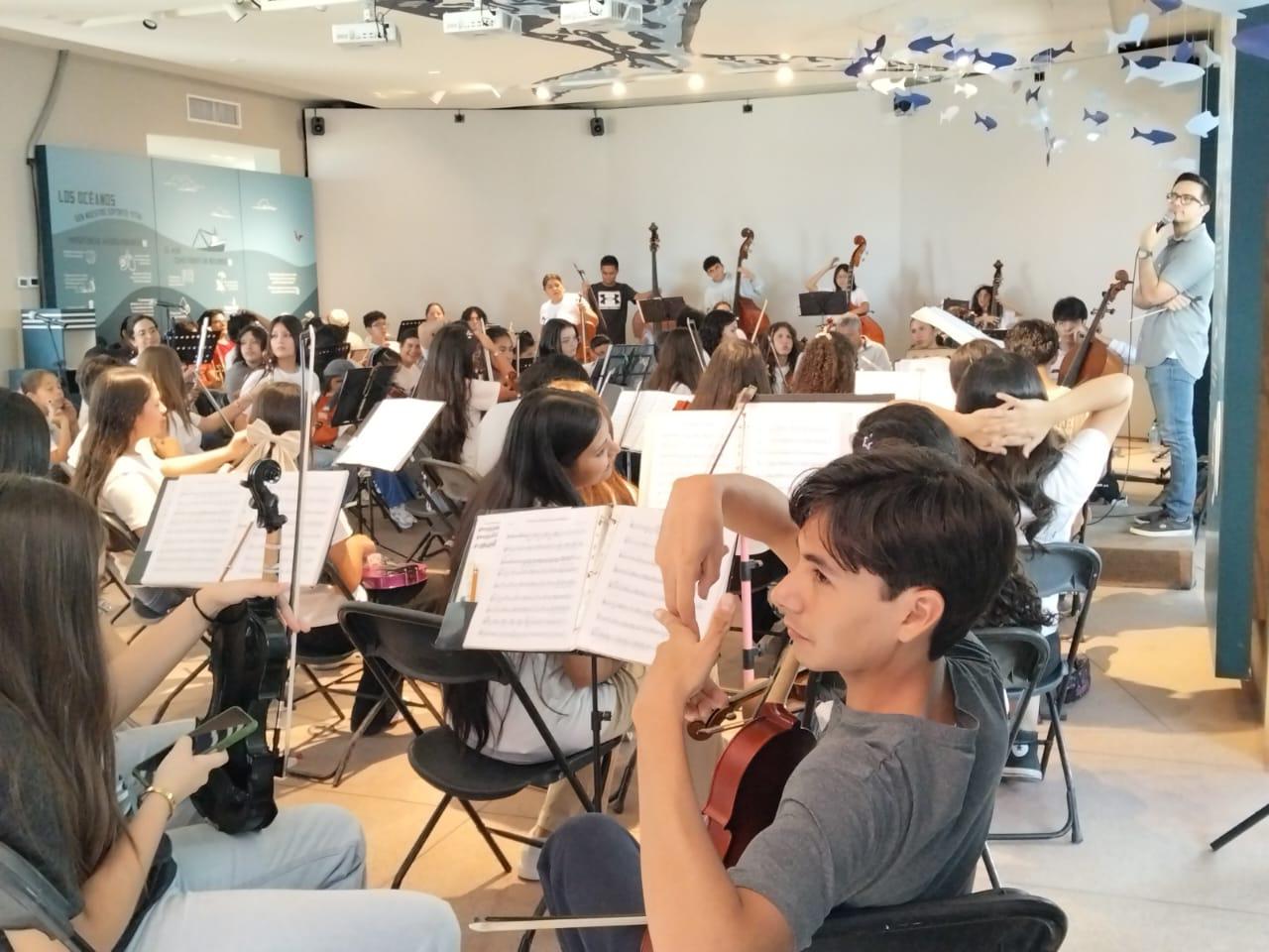 $!Alumnos de Orquesta y Coro de El Rosario participan en encuentro rumbo al Concierto por la Paz