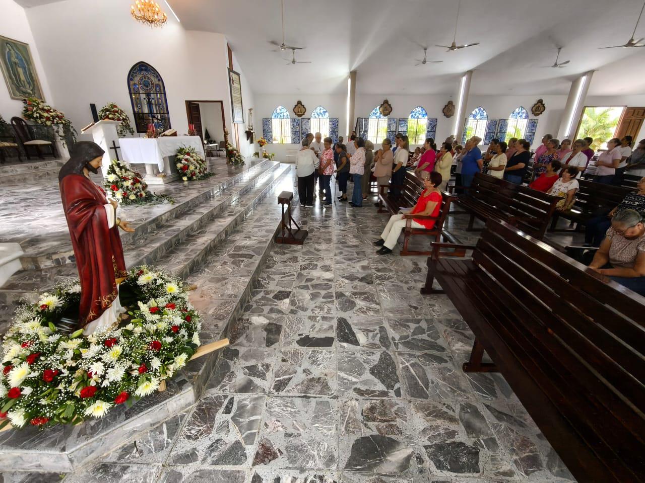 $!Celebran con fe y tradición al Sagrado Corazón en El Rosario