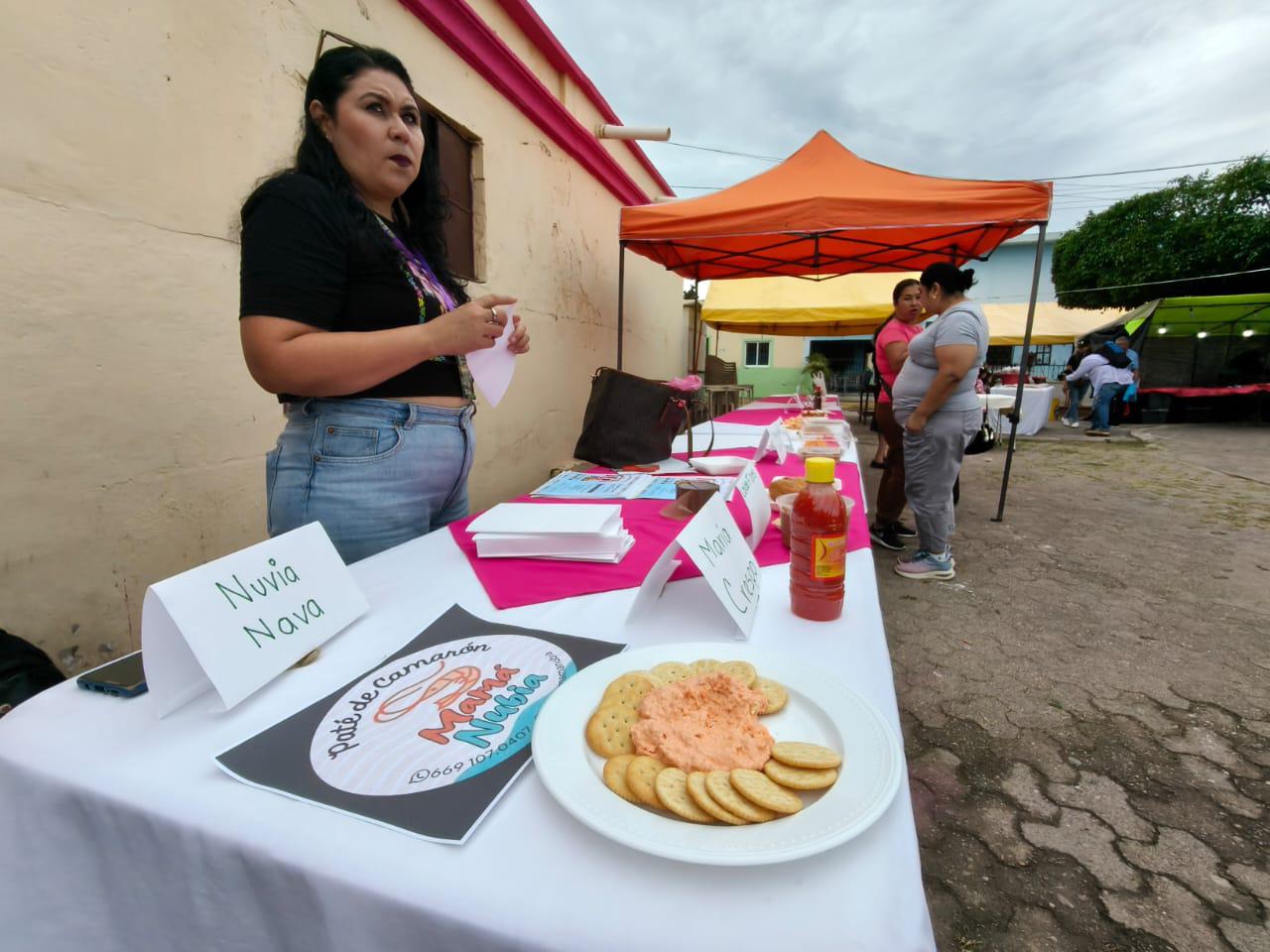 $!Realizan la quinta muestra gastronómica ‘Mujeres Emprendedoras de Chametla'