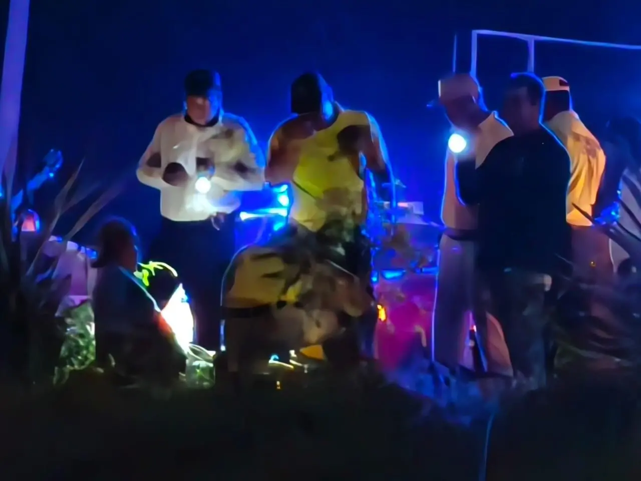 $!Se registra carambola en El Rosario; motociclista resulta herido