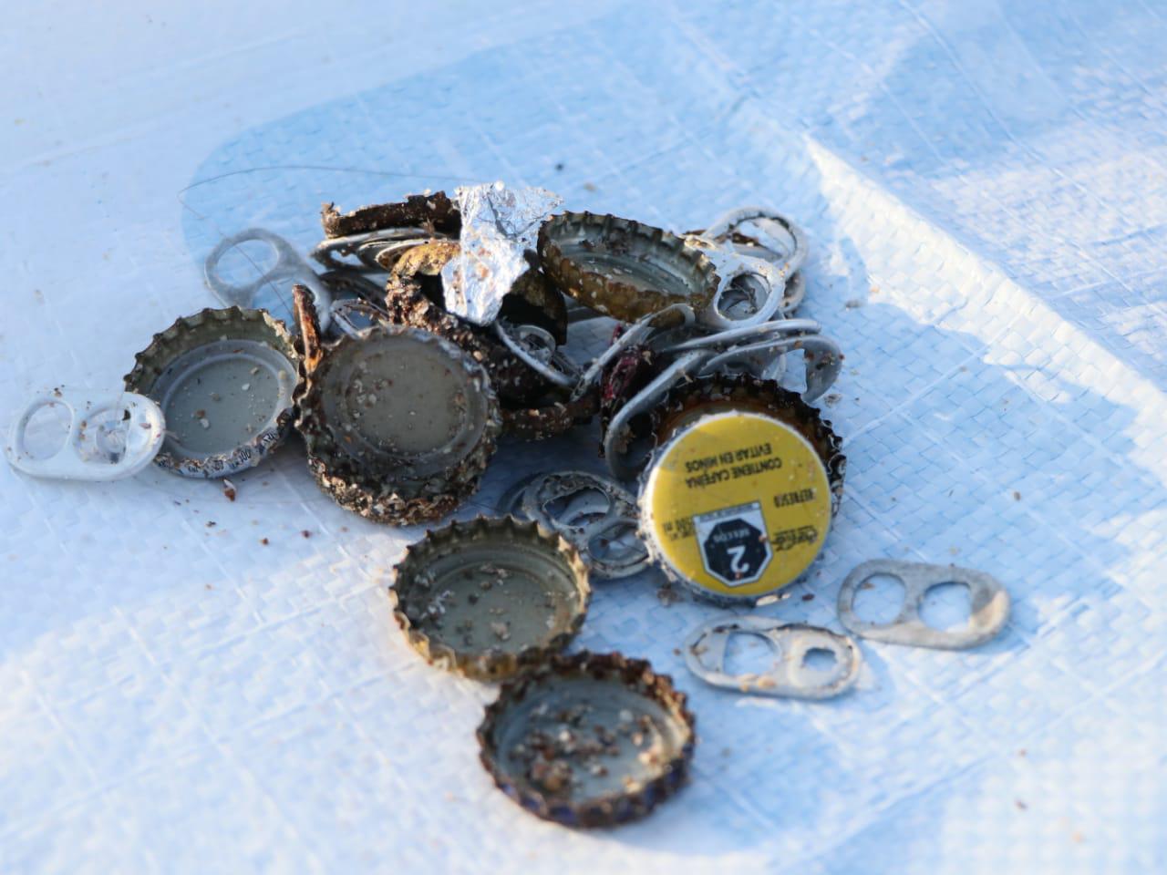 $!Limpian de basura playa Pinitos, pero olvidan tema de descargas de drenaje al mar