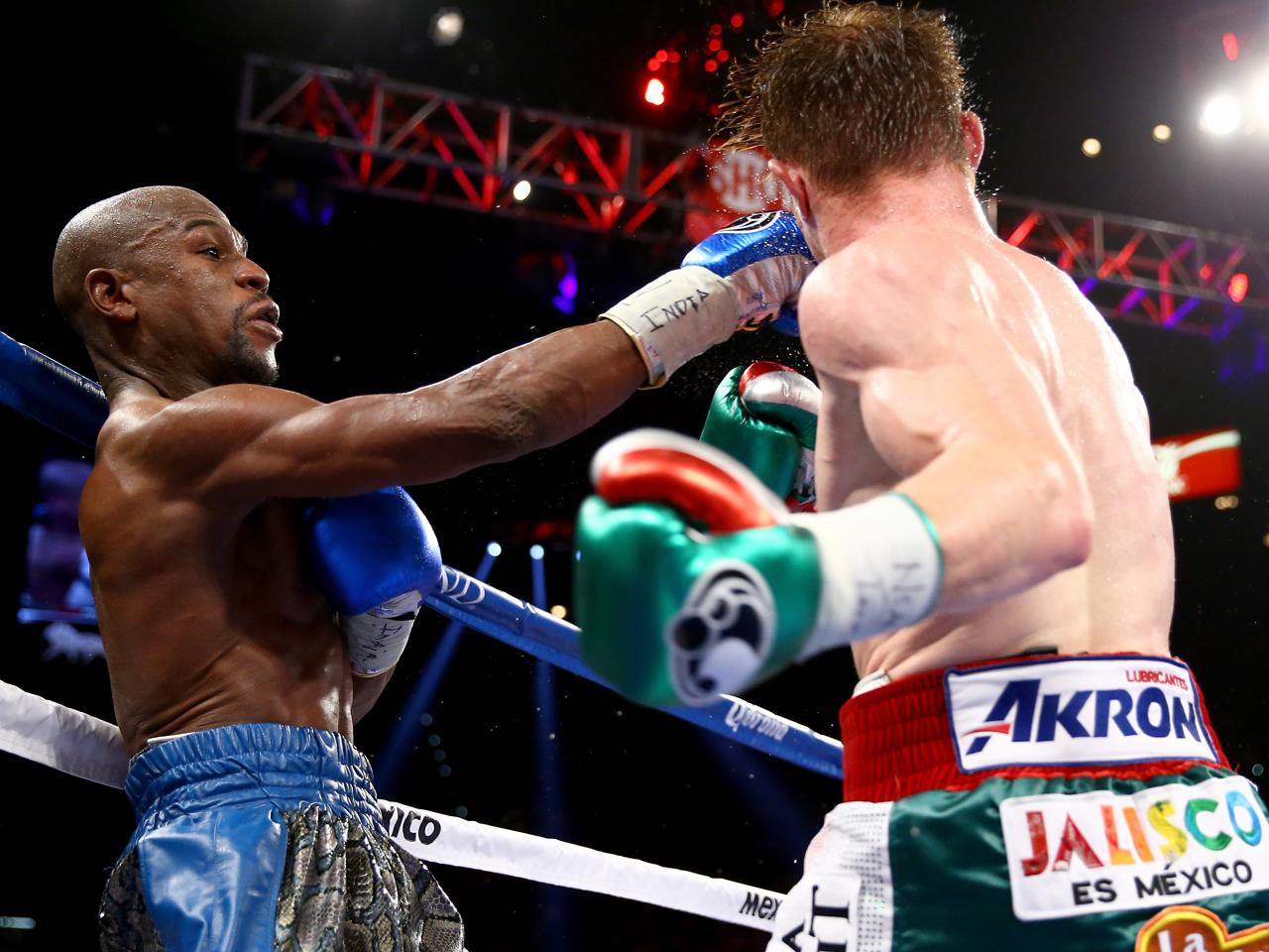 $!Es una locura que lo haya dicho: Mayweather responde a Canelo al decir que podría vencerlo
