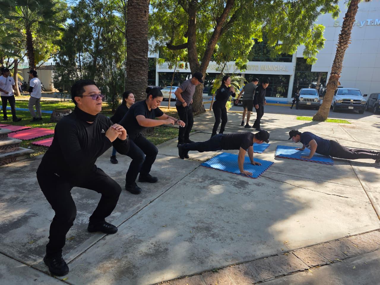 $!Fortalece SSPyTM formación policial con técnicas de Jiu-Jitsu en Culiacán