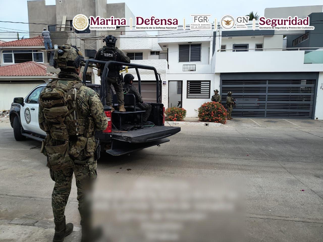 $!Detienen en Mazatlán a dos presuntos integrantes de ‘Los Chapitos’