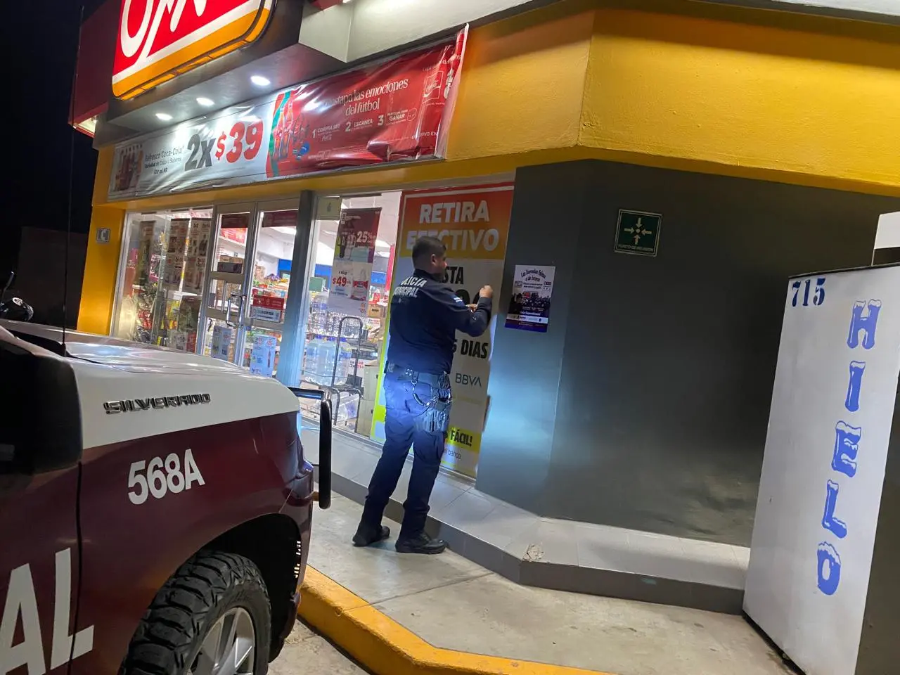 $!SSPC refuerza prevención difundiendo números de emergencia en escuelas y comercios de Ahome