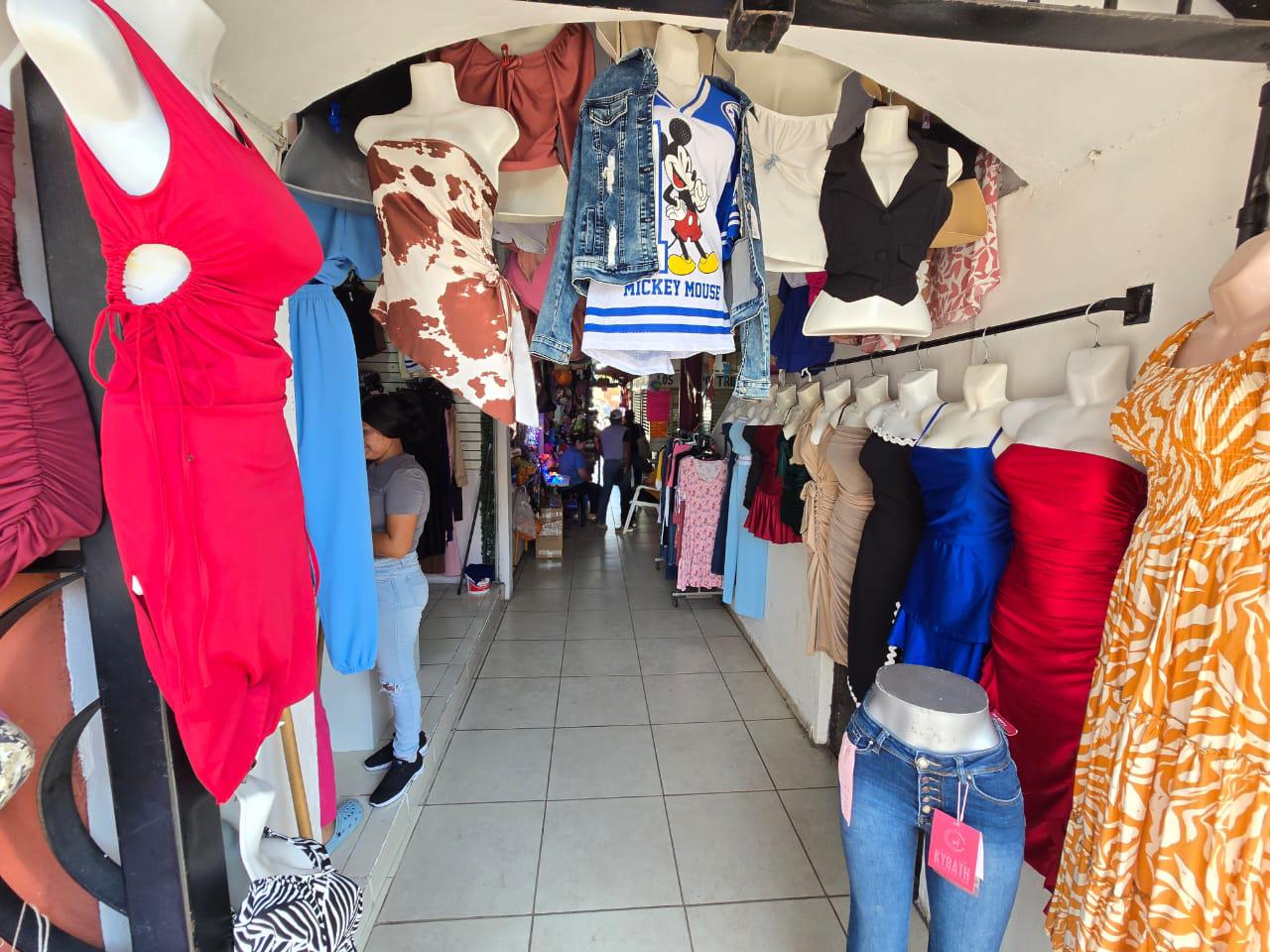 $!Comerciantes de Rosario reportan ‘Buen Fin’ a medias por baja afluencia