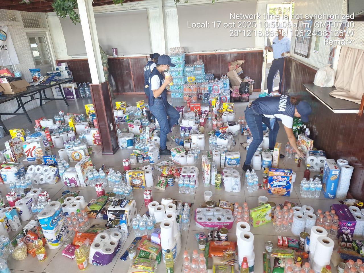 $!Envía Semar despensas donadas por mazatlecos en apoyo a damnificados por lluvias en México