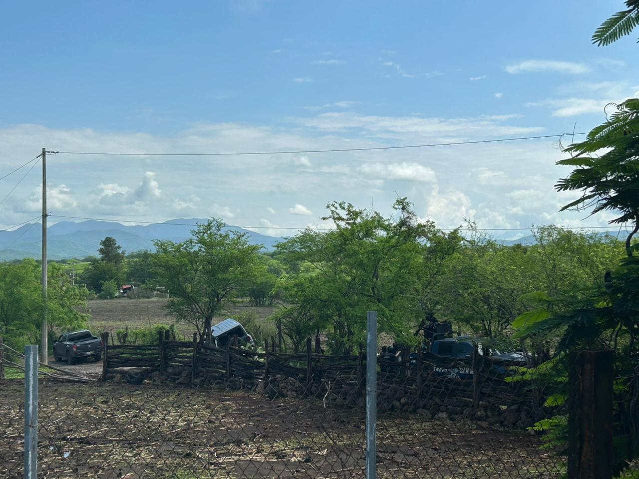 $!Balacera por tierra y aire en Tacuichamona: vecinos denuncian desaparición de al menos tres personas