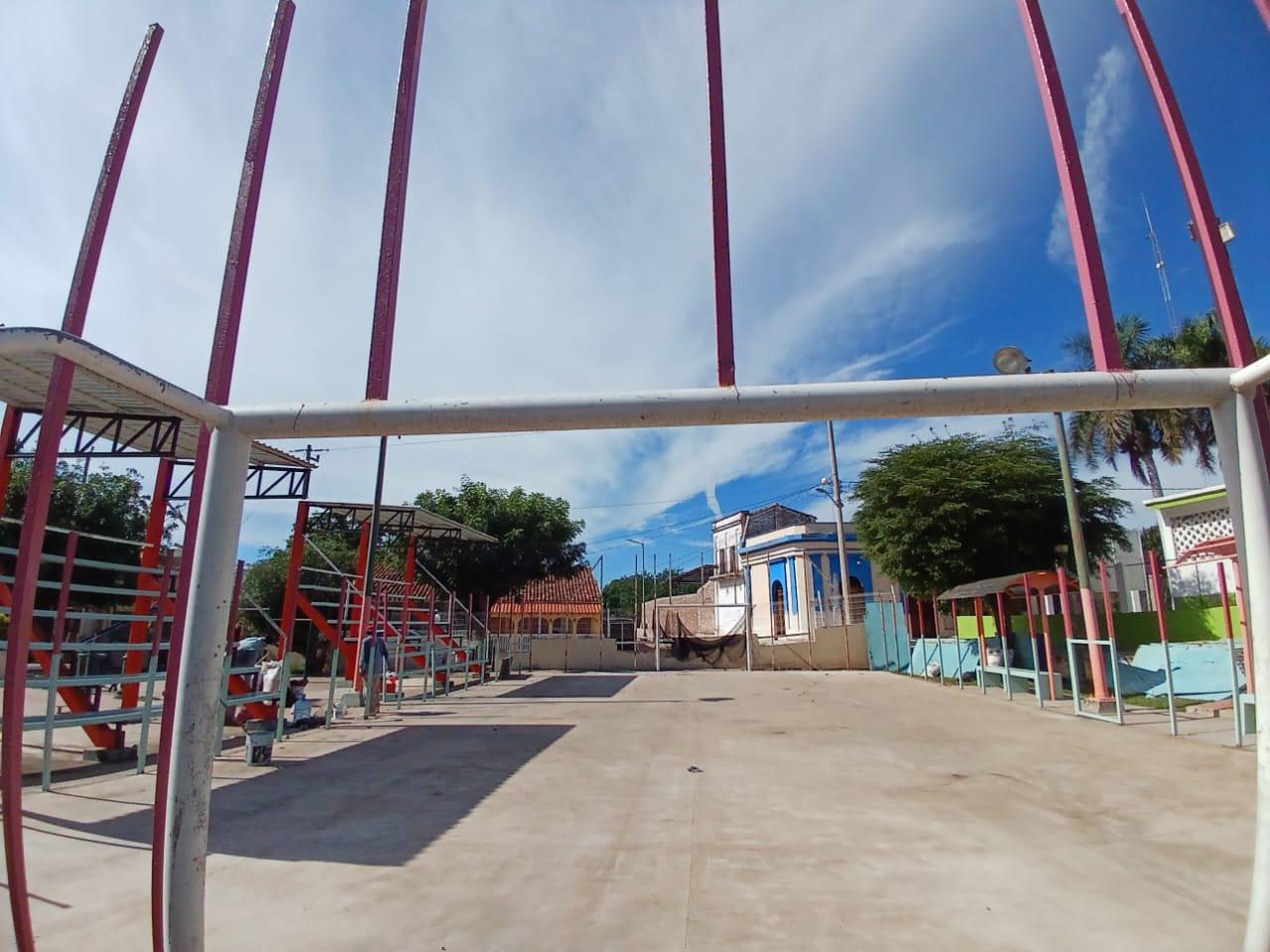 $!Le dan giro de 180 grados a la cancha de La Noria