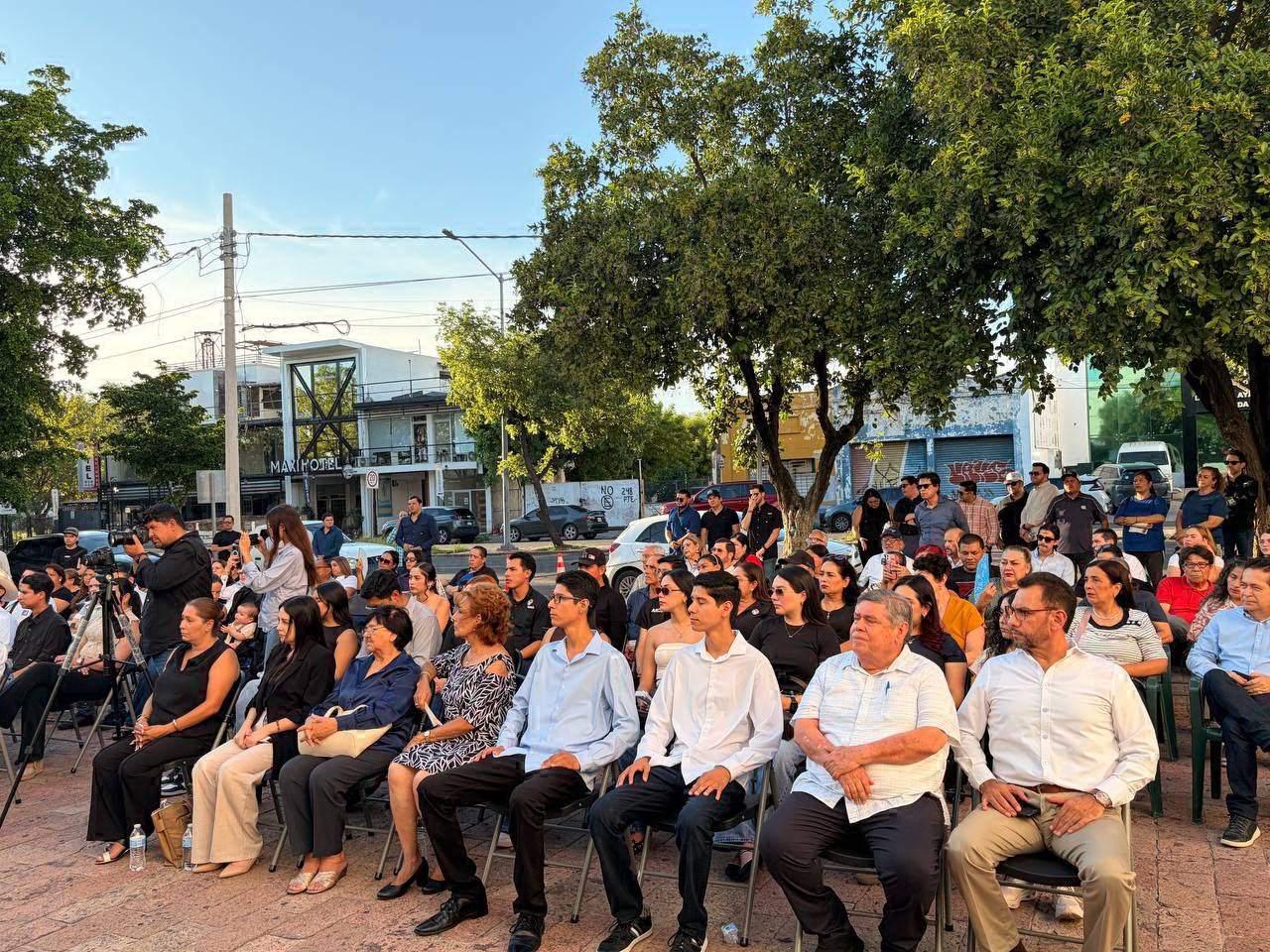 $!PRI Sinaloa rinde homenaje póstumo a Guillermo Torres López