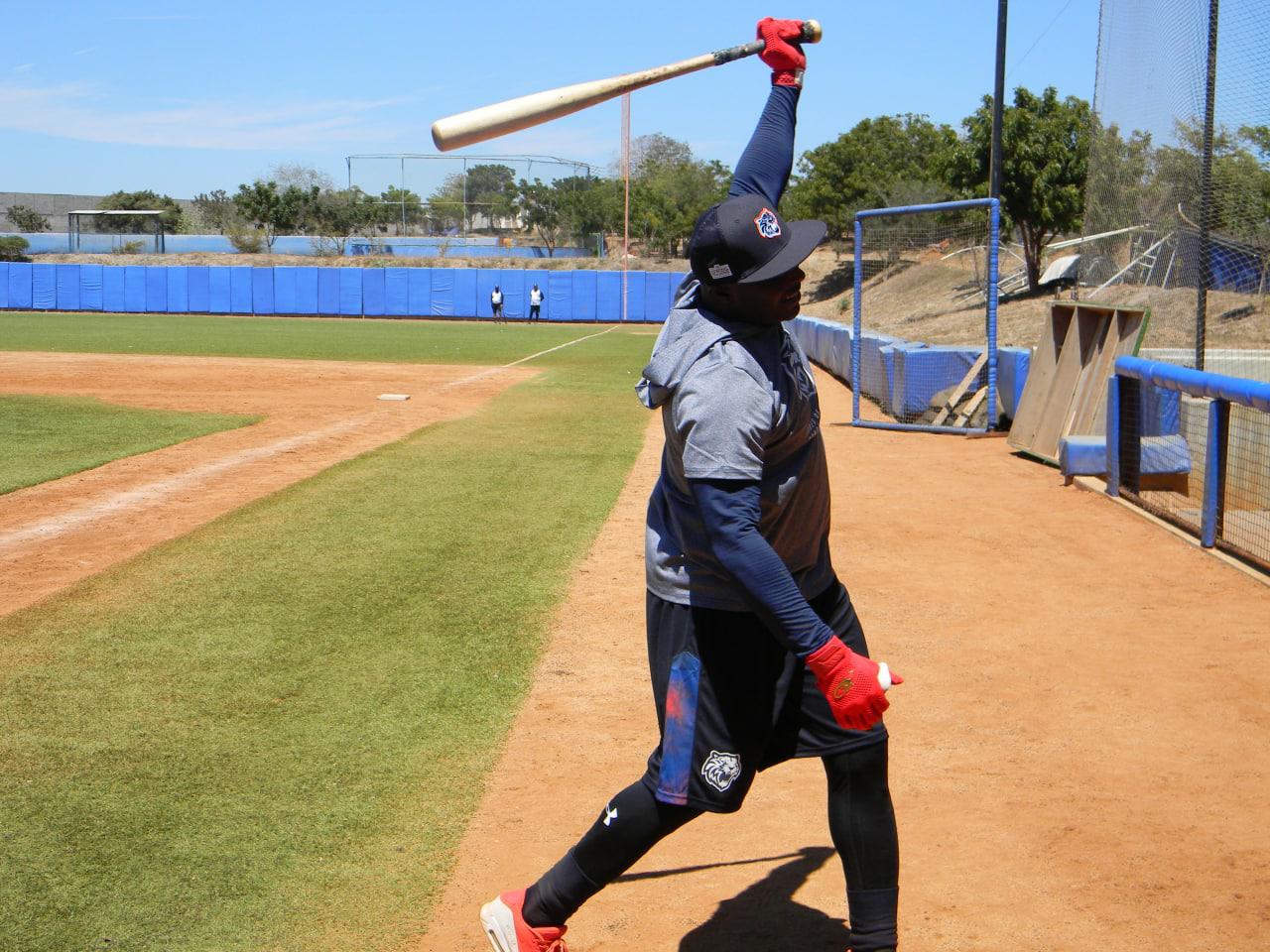 $!Reportan Alexis Wilson, Terance Marin y Ronier Mustelier a la pretemporada de Tigres de Quintana Roo
