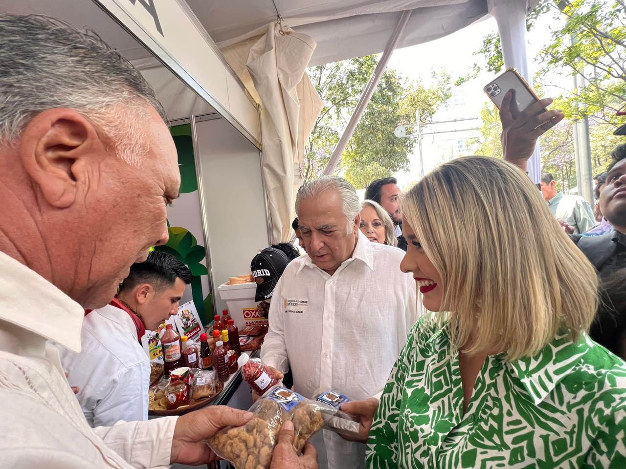 $!Muestra Sinaloa sus encantos en el Festival Turístico en CDMX, previo al Tianguis Turístico