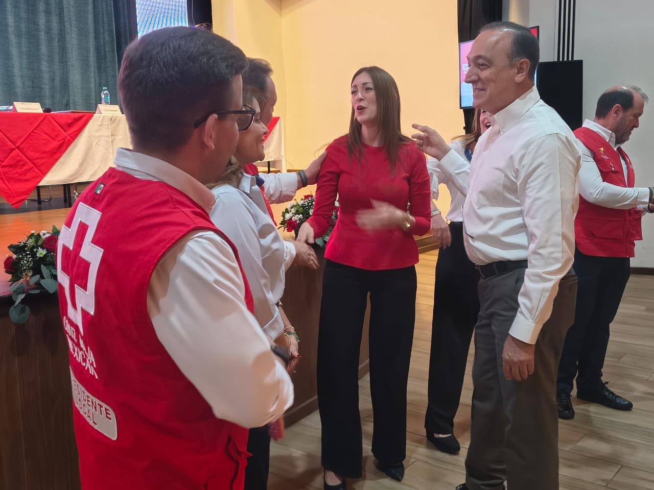 $!Rinde protesta Martín Golarte como nuevo presidente de Cruz Roja Los Mochis