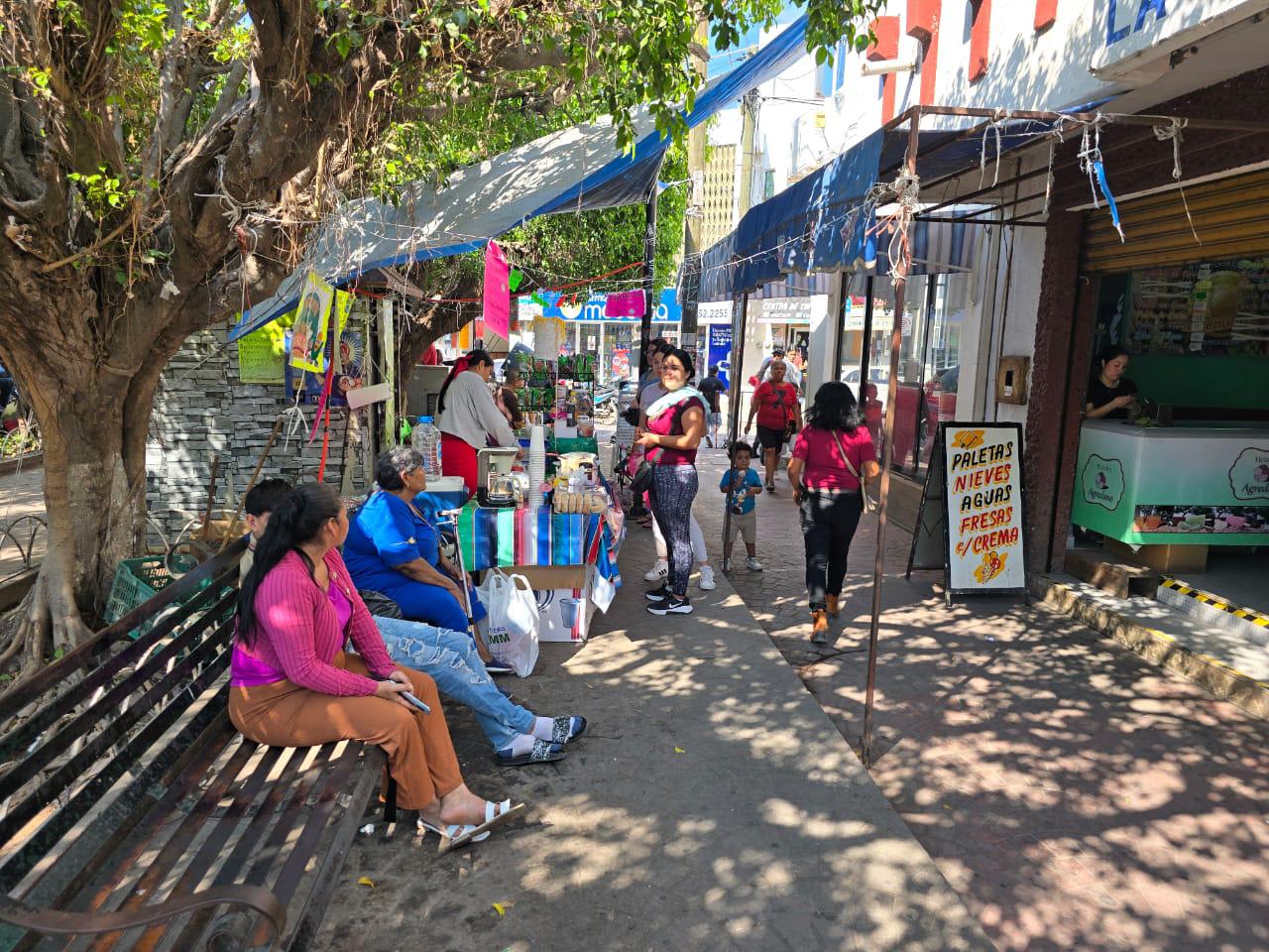 $!Pese a la adversidad, el mercado municipal de Rosario celebra su 72 aniversario