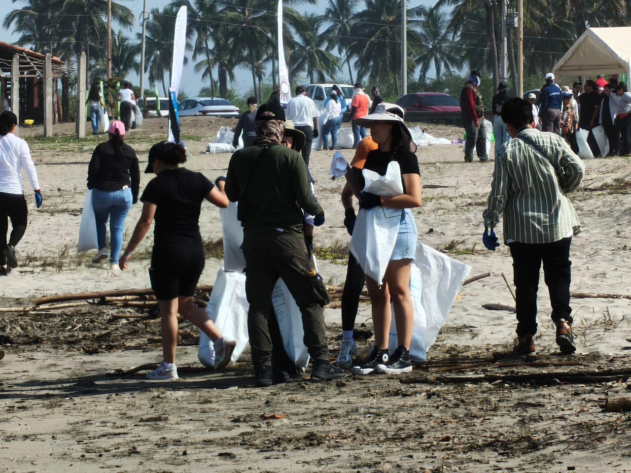 $!Arranca en El Caimanero, Rosario, jornada estatal de limpieza Eco Sinaloa