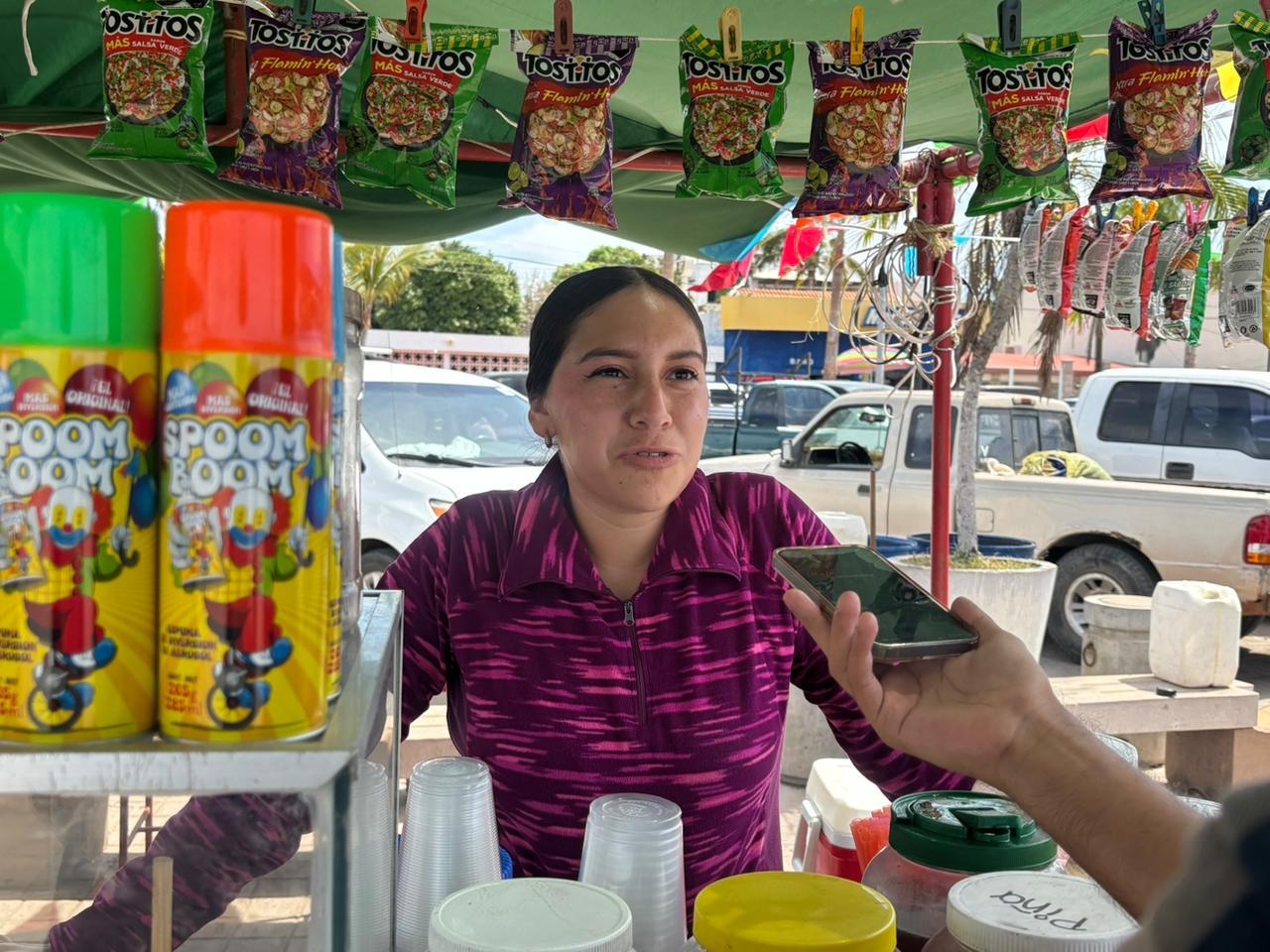$!Comerciantes de Altata, entre el optimismo y la cautela por ventas en Semana Santa