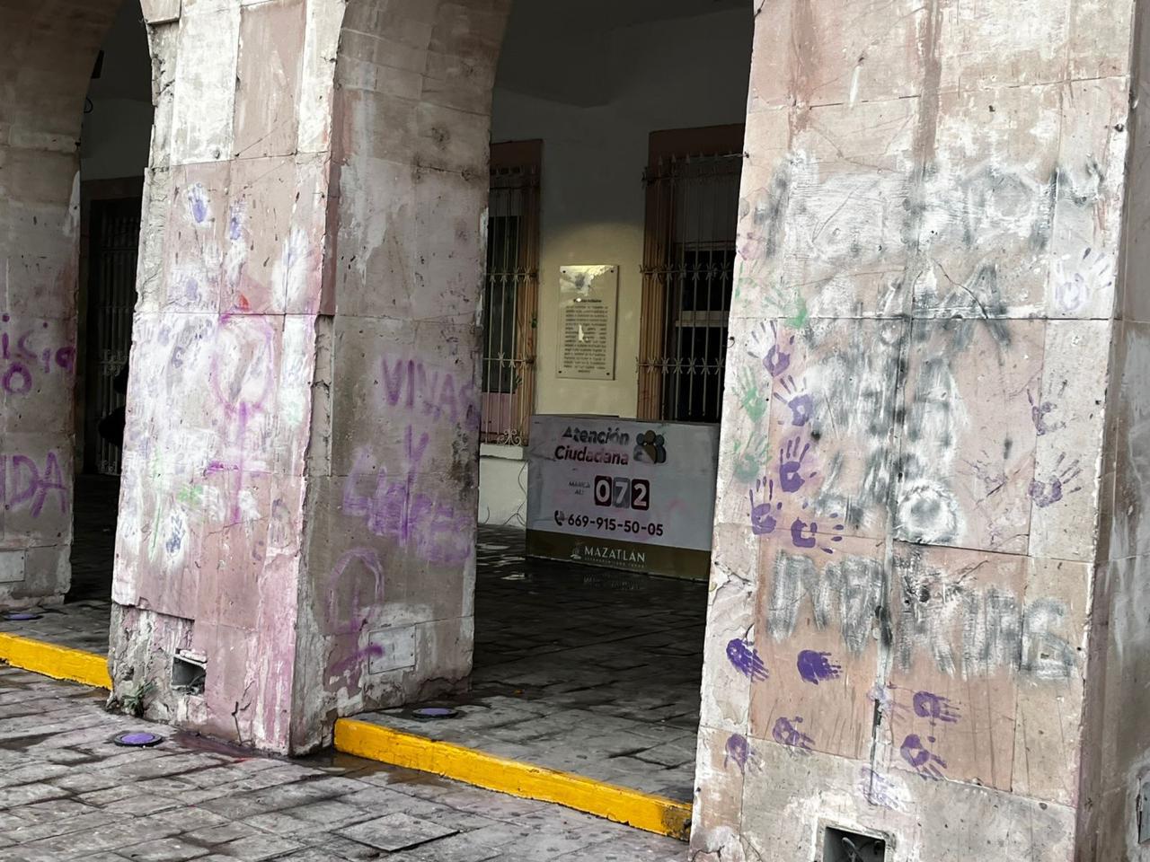 $!Analiza INAH sustitución de cantera en Palacio Municipal de Mazatlán