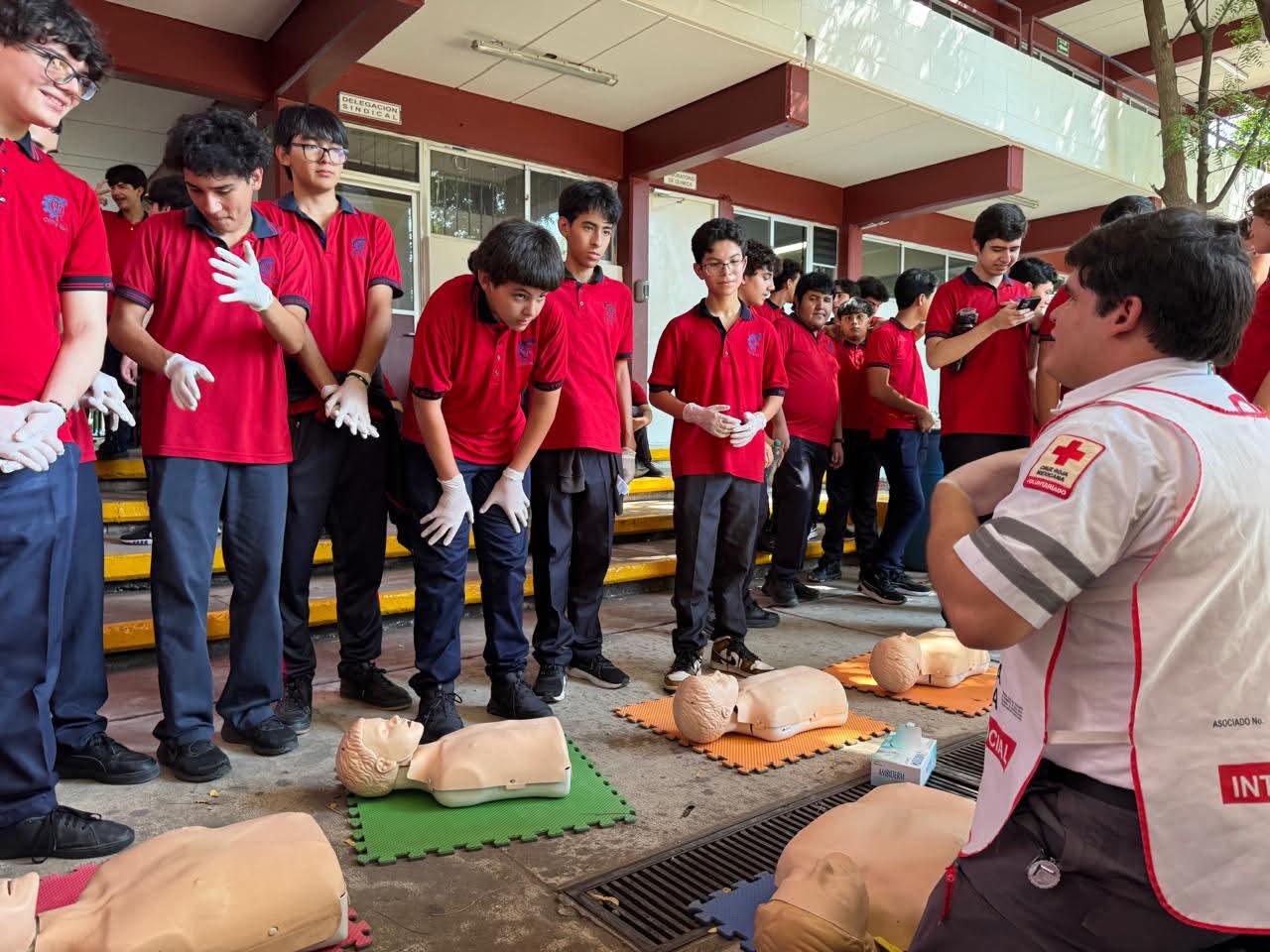 $!Cruz Roja sirve a más de 9 mil 500 personas en Culiacán